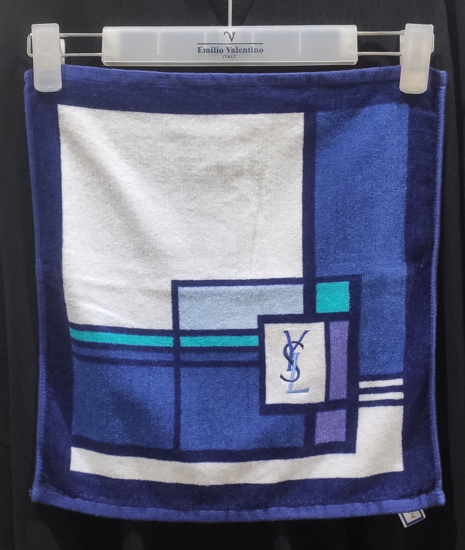 Yves Saint Laurent Yves Saint Laurent Face Towel Size ONE SIZE - 1 Thumbnail