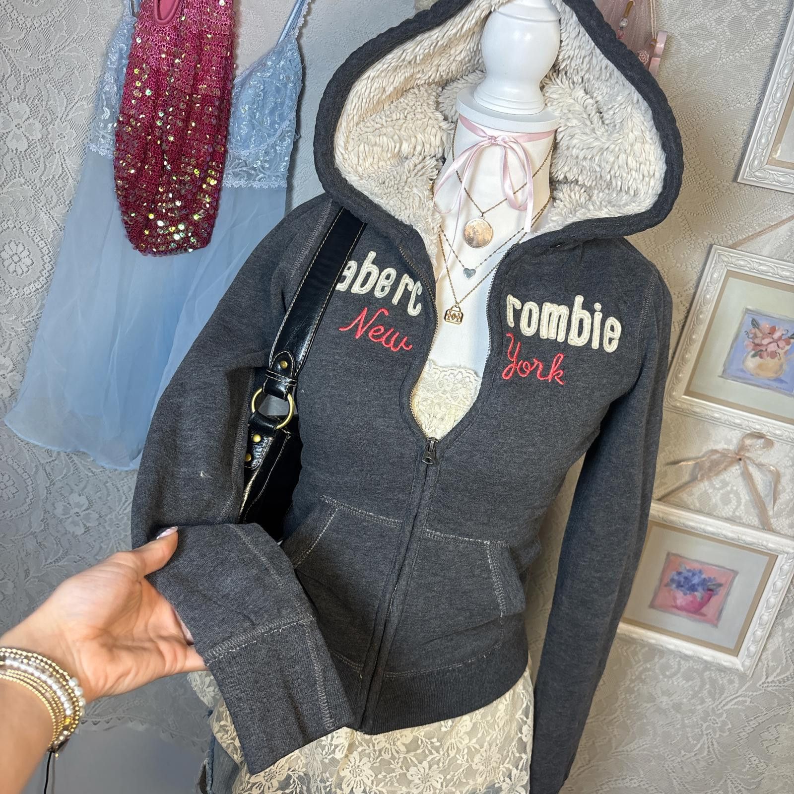Other y2k fur lined Abercrombie kids fitted jacket Size XL / US 12-14 / IT 48-50 - 2 Thumbnail