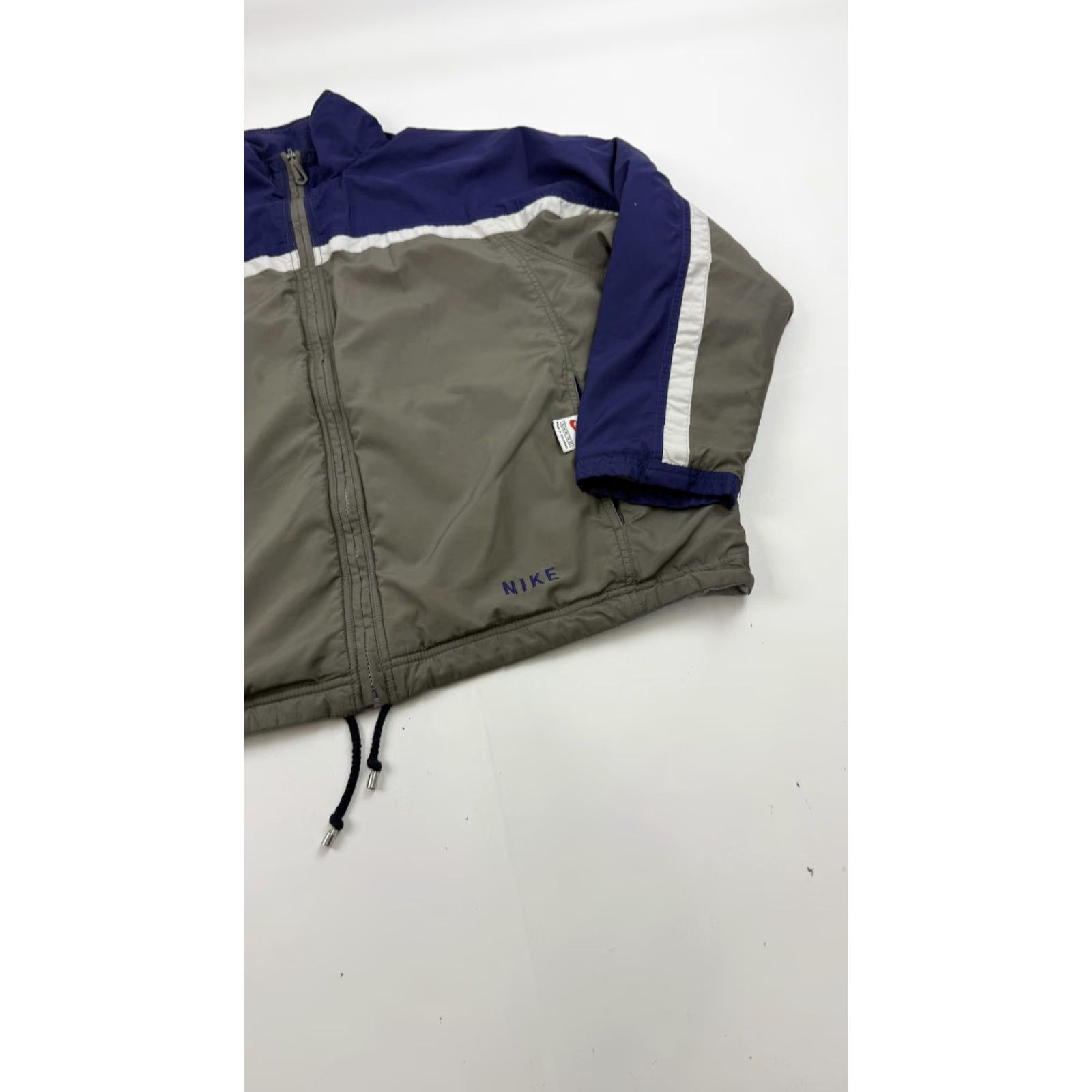 Nike Nike Jacket XL Mens Gray Purple Reversible Fleece-Lined Full Zip Swoosh Size US XL / EU 56 / 4 - 2 Thumbnail