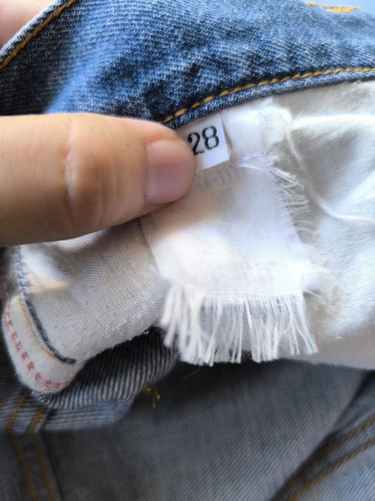 Helmut Lang Helmut Lang Classic Cut Jeans Size US 30 / EU 46 - 12 Thumbnail