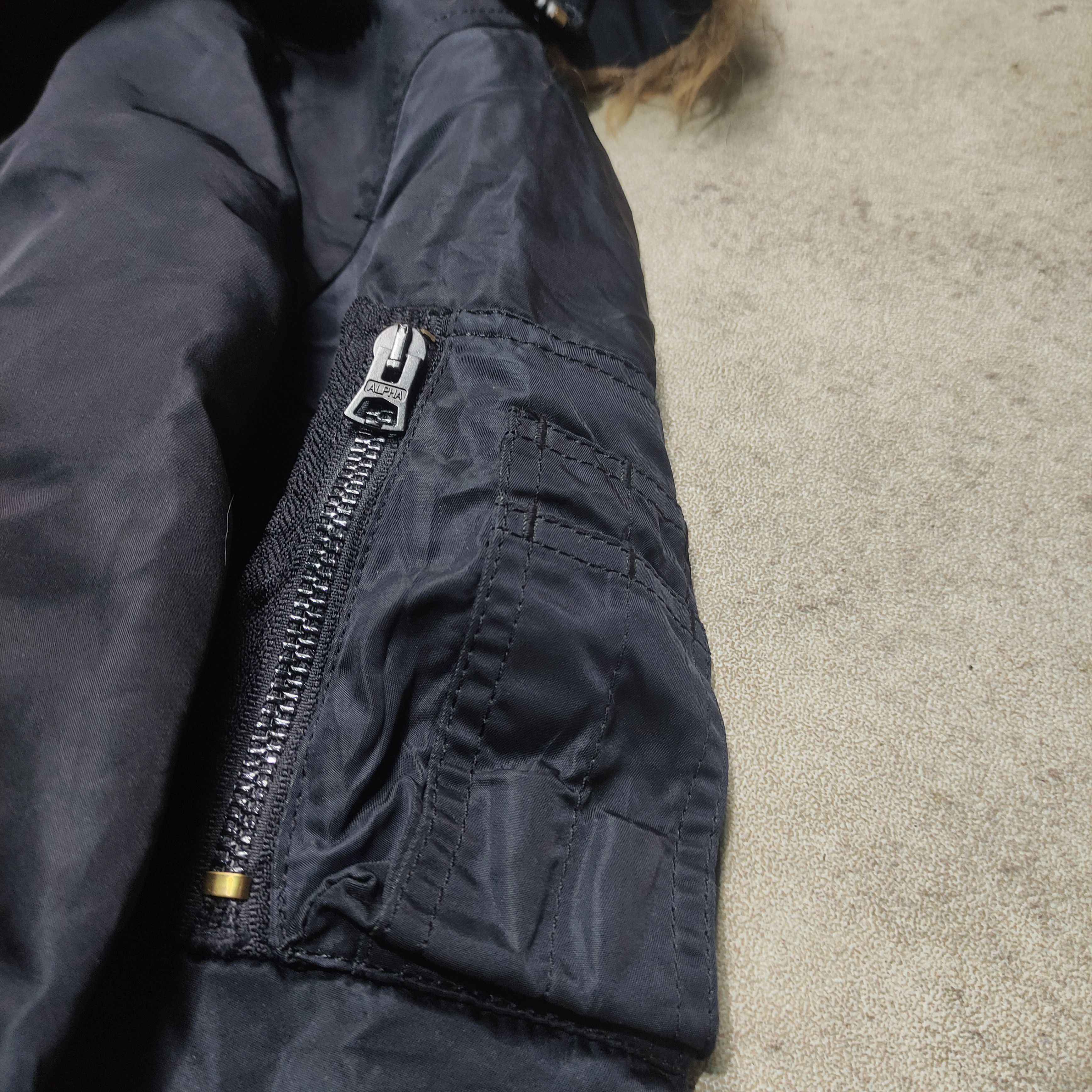 Buzz Rickson's Vintage Alpha Industries Fur Military Jacket 2000s Size US M / EU 48-50 / 2 - 18 Thumbnail