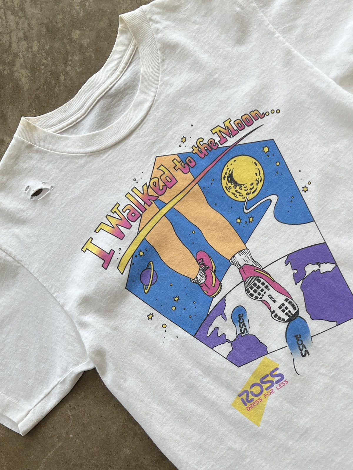 Vintage Vintage Ross I walked to the Moon Single Stitch Tee Medium Size US M / EU 48-50 / 2 - 1 Thumbnail
