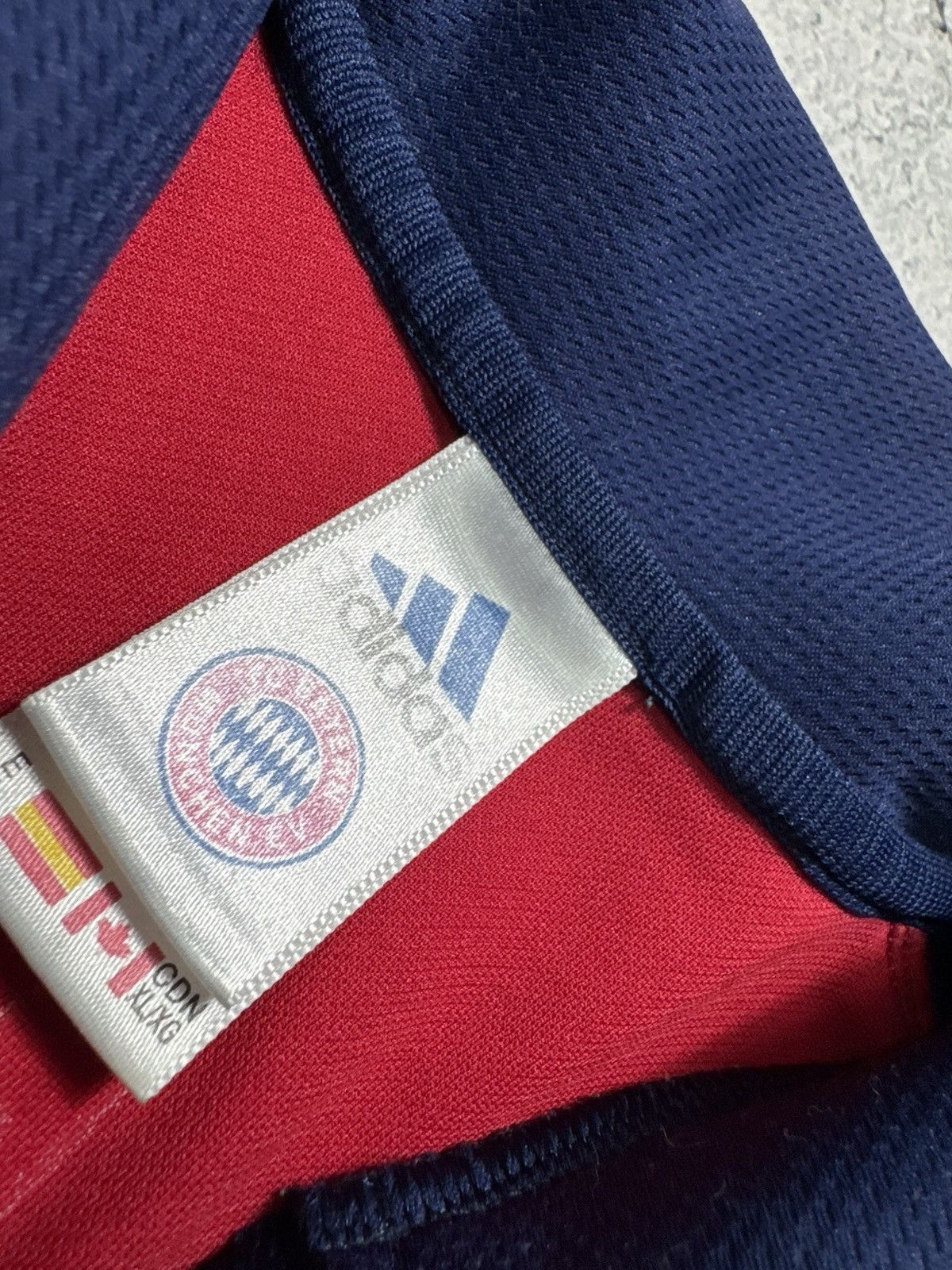 Adidas Adidas FC Bayern Muncher 2000/2001 Vintage Soccer Jersey Size US XL / EU 56 / 4 - 8 Thumbnail