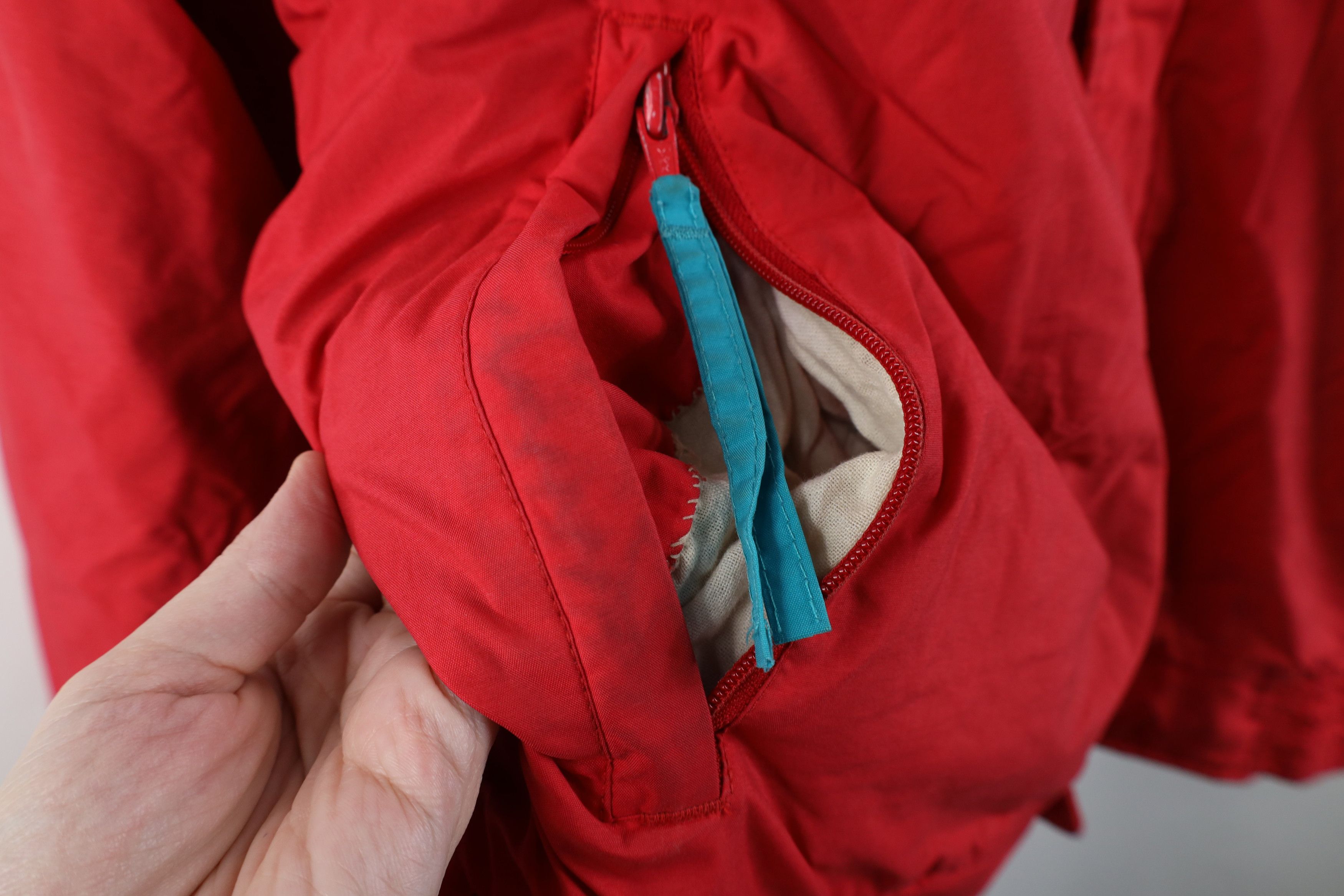 Vintage × Woolrich Woolen Mills Vintage 90s Woolrich Spell Out 2 In 1 Puffer Jacket Red Blue Size US XL / EU 56 / 4 - 5 Thumbnail