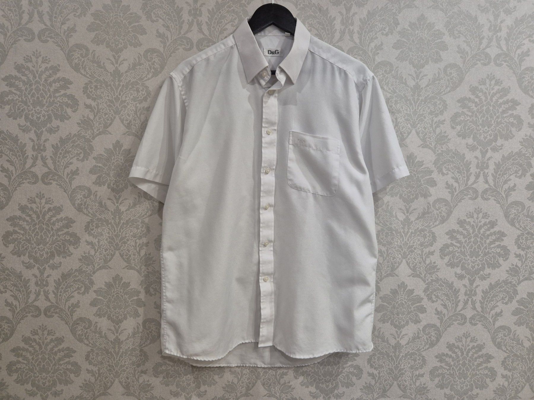 Dolce & Gabbana Vintage D&G Dolce & Gabbana Archive White Short Sleeve Shirt Size US XL / EU 56 / 4 - 1 Thumbnail