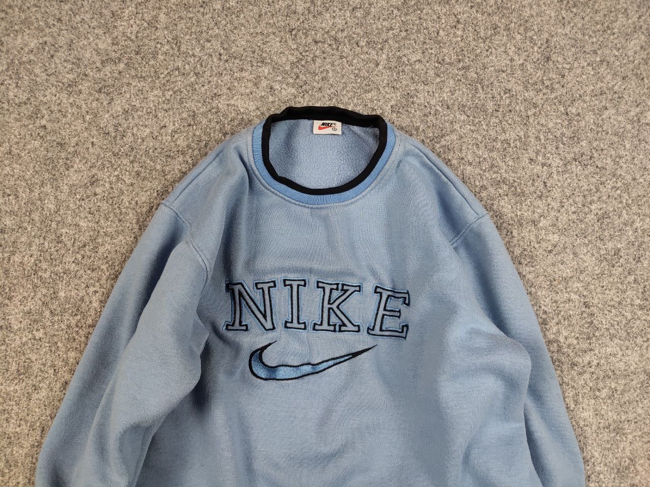 Nike Vintage 90's Nike center embroidered logo Blue Sweatshirt Size S / US 4 / IT 40 - 8 Thumbnail