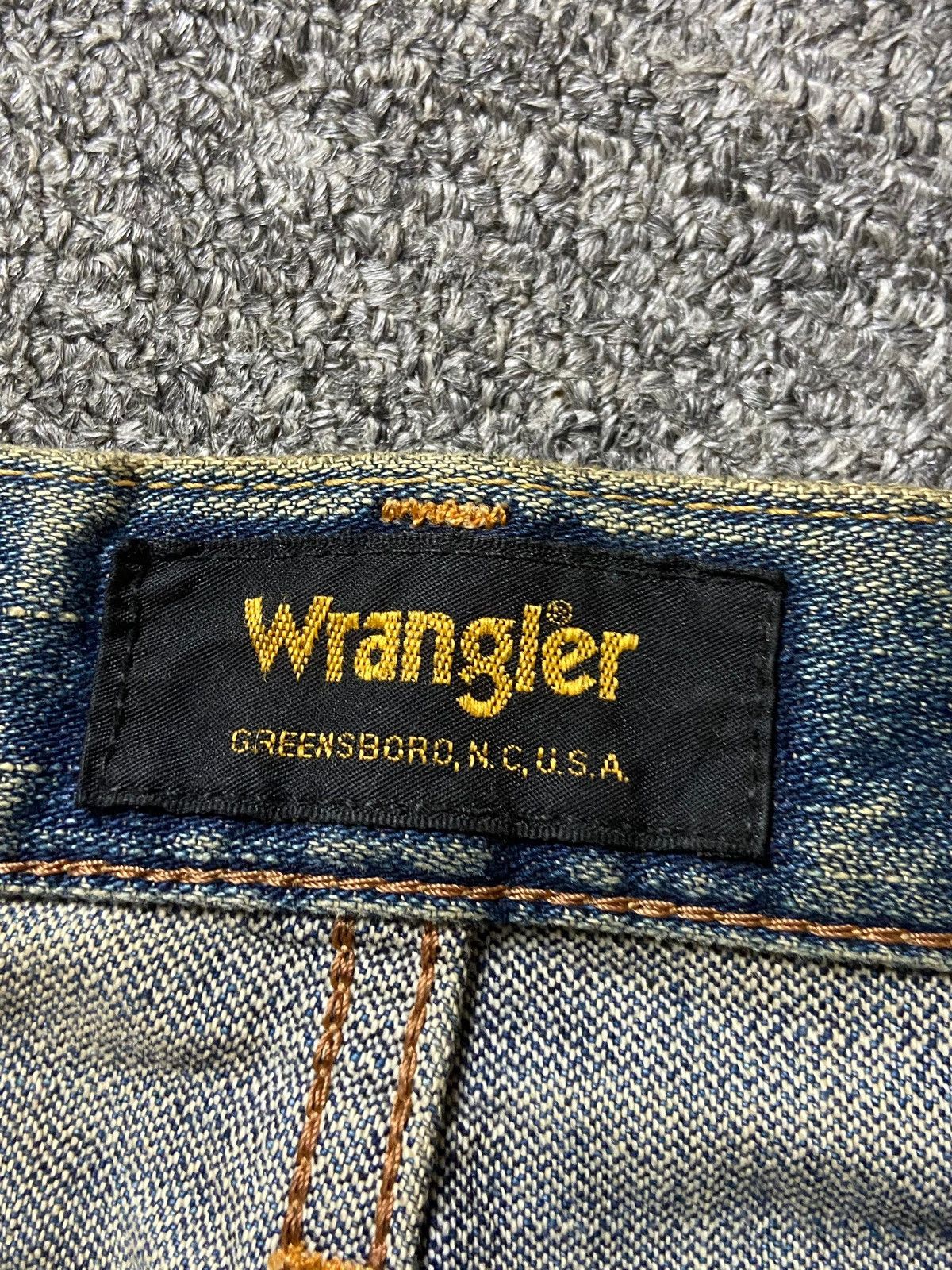 Japanese Brand × Vintage × Wrangler Vintage WRANGLER Distressed Denim Jeans (128) Size US 32 / EU 48 - 3 Thumbnail
