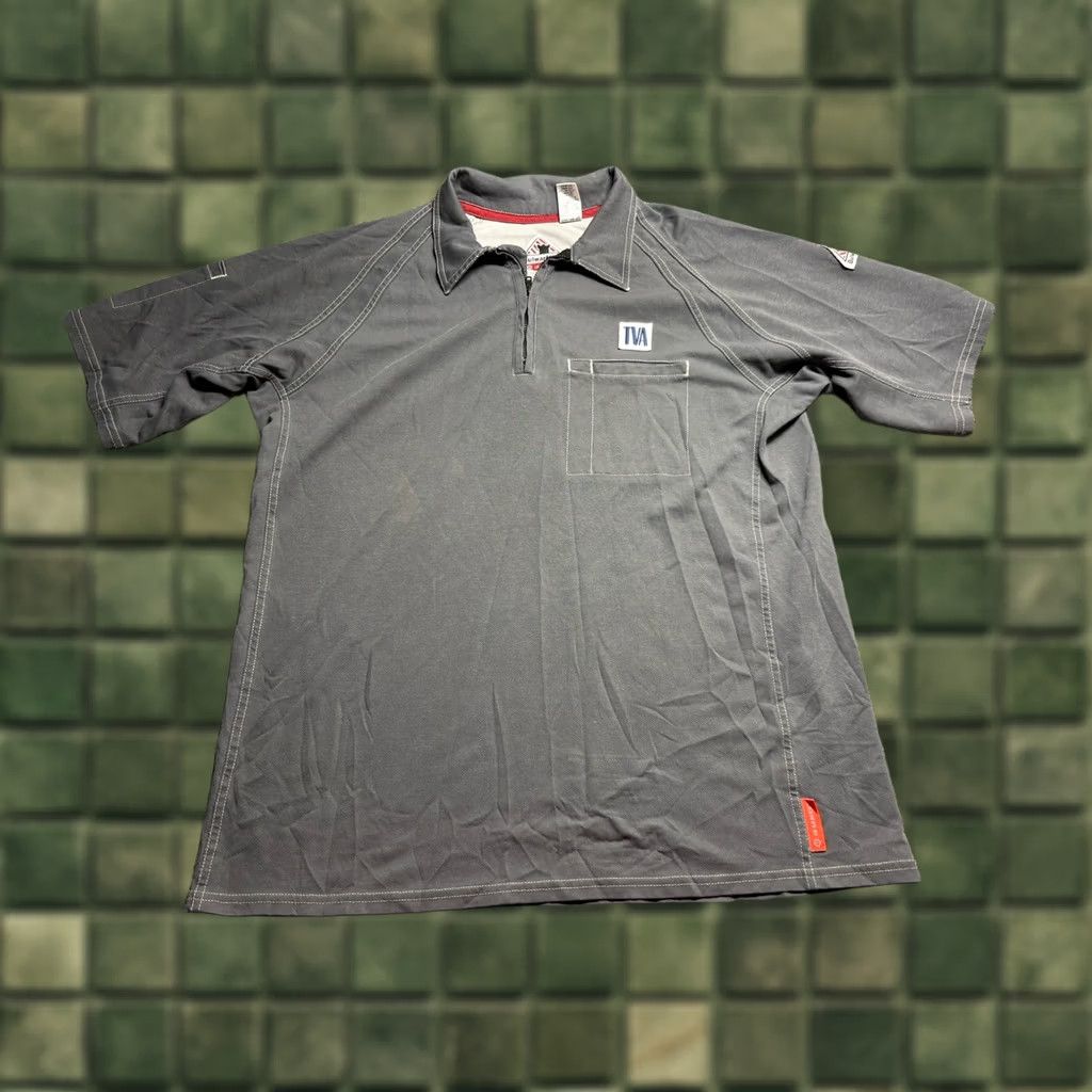 Vintage VINTAGE Bulwark FR Shirt Mens Large Gray Workwear IQ Series Zip Polo Collar Short Sleeve Mens Gray IQ Series Zip Polo Shirt Size US L / EU 52-54 / 3 - 1 Thumbnail