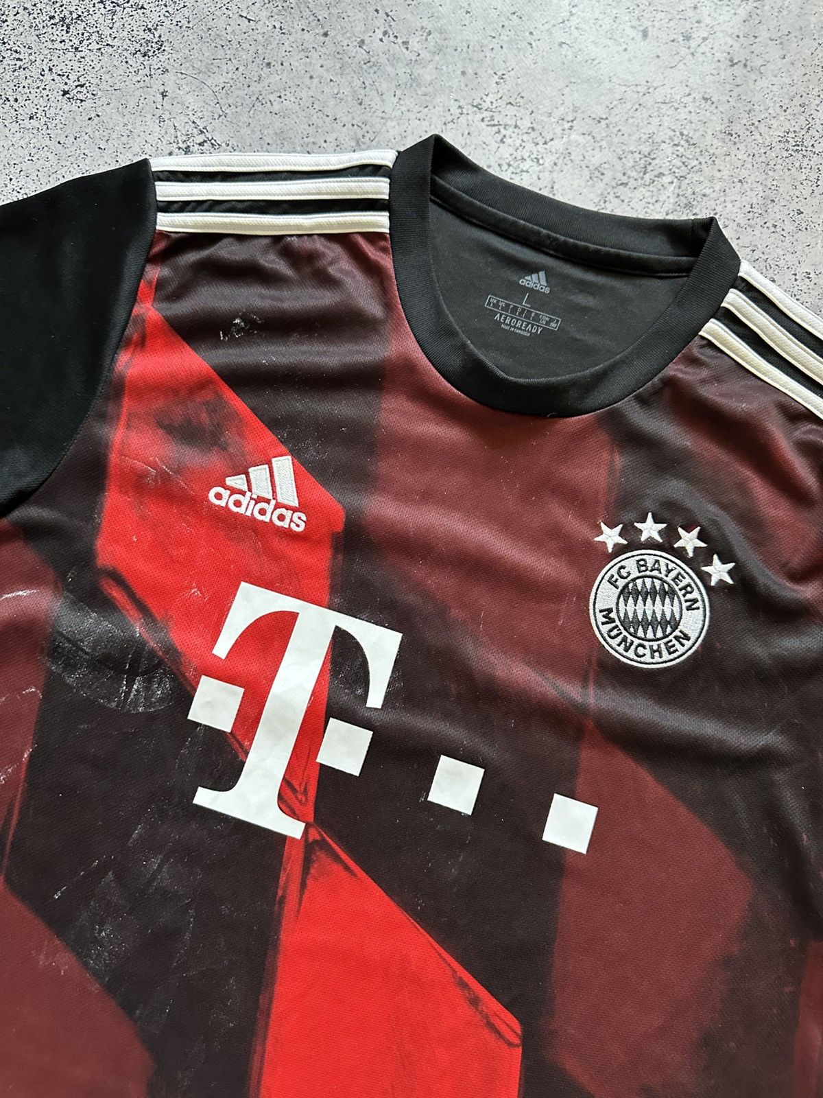 Adidas Vintage Adidas Bayern Munich Davies Soccer Jersey Bloke Core Size US L / EU 52-54 / 3 - 2 Thumbnail