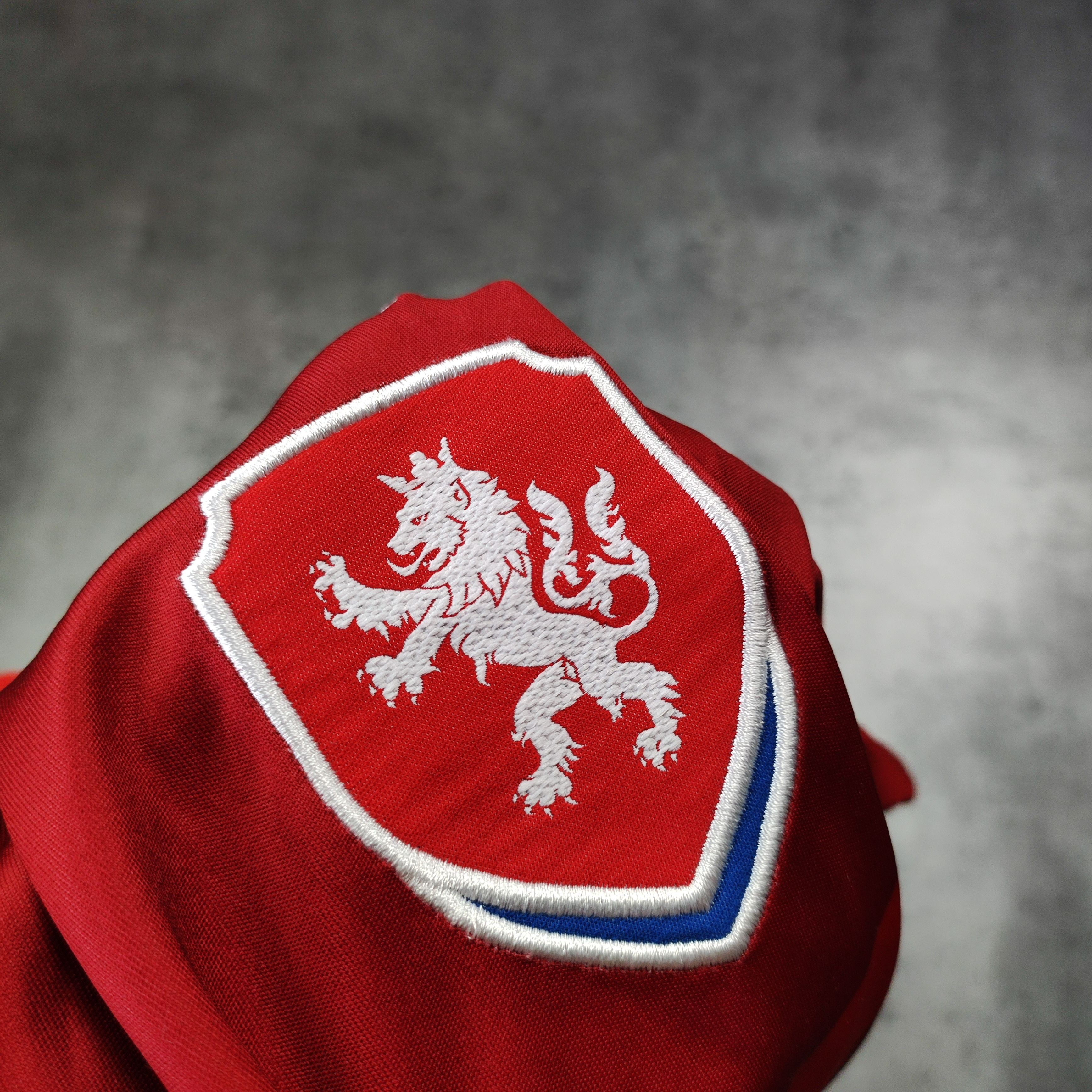 Puma RARE Puma x Football Czech Republic National Team Jersey Size US M / EU 48-50 / 2 - 6 Thumbnail