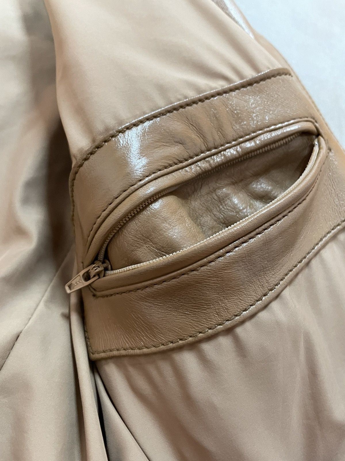 Gucci Runway Opening Fall2000-2001 Gucci Leather Jacket Size US M / EU 48-50 / 2 - 19 Thumbnail