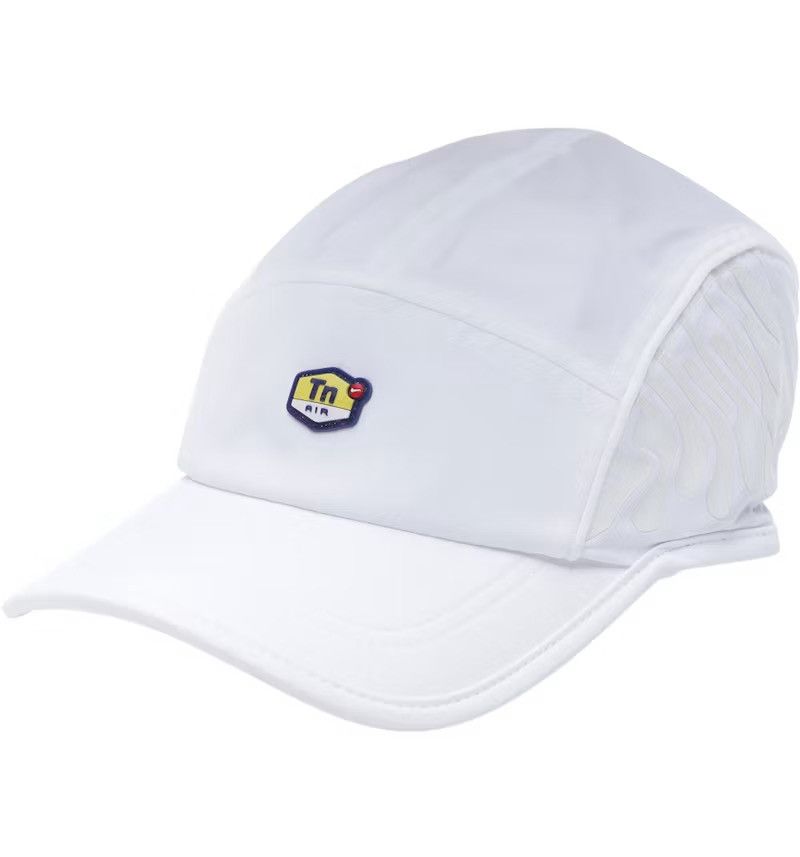 Supreme x Nike Air Max Plus Running Hat “White”