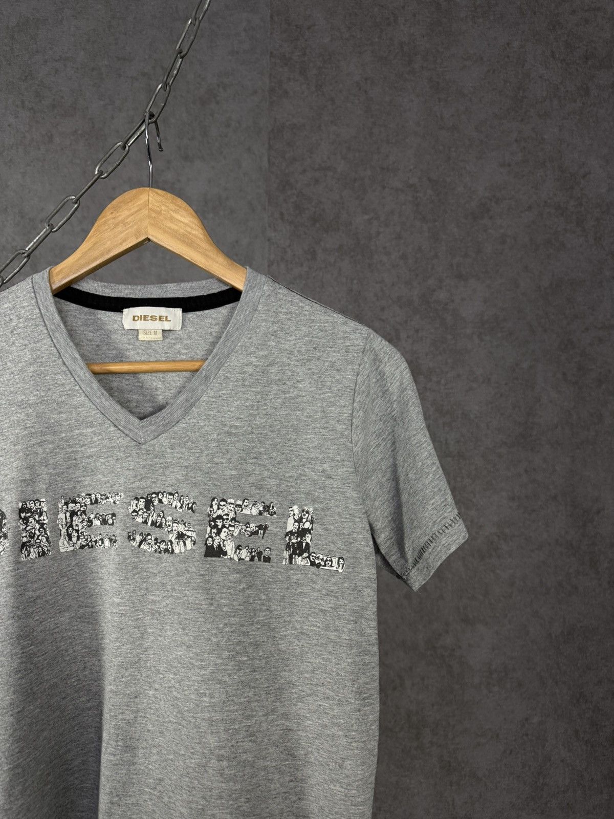 Designer × Diesel Diesel designer big logo v neck tee Size US XS / EU 42 / 0 - 2 Thumbnail