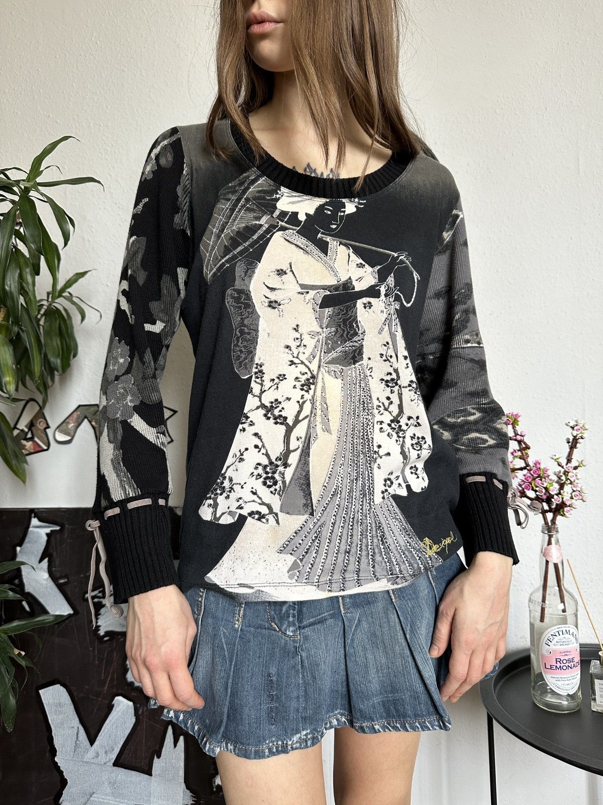 Desigual × Japanese Brand × Seditionaries Archive Desigual JPG Style Japan Tokyo Abstract Top 90s y2k Size ONE SIZE - 1 Thumbnail