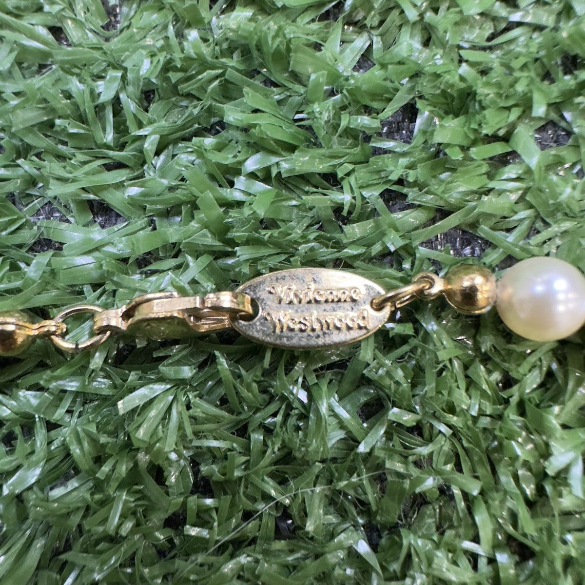 Vivienne Westwood Vivienne Westwood Pearl Gold Choker Necklace Bas Relief Orb Size ONE SIZE - 3 Thumbnail