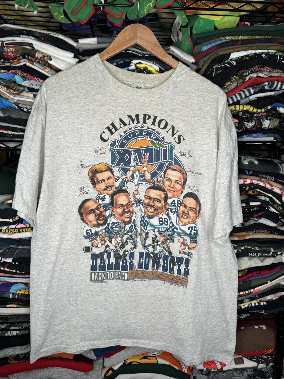 NFL × Vintage Vintage 1994 Dallas Cowboys Super Bowl 28 Caricature XL Tee Size US XL / EU 56 / 4 - 1 Thumbnail