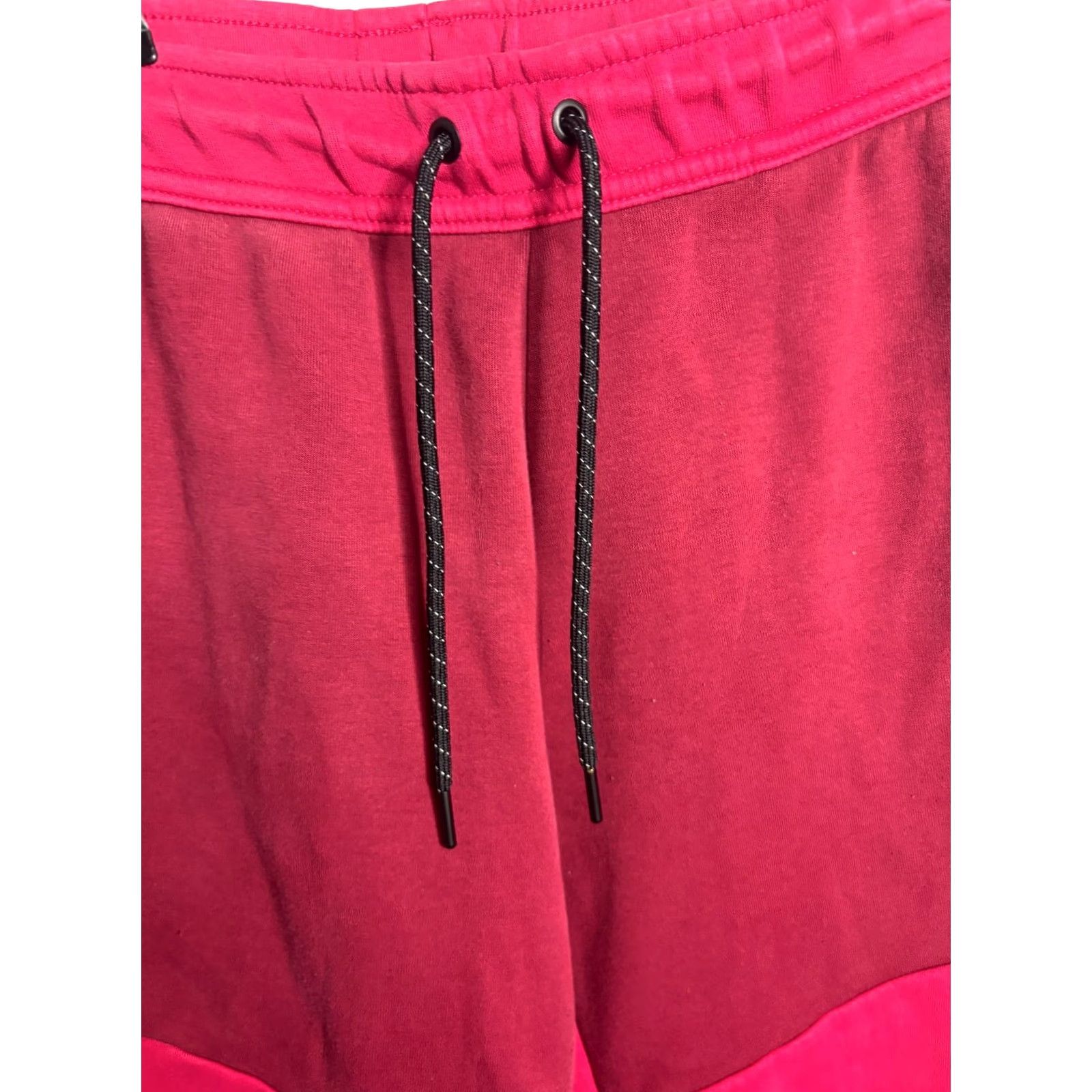 Nike Nike Sportswear Tech Fleece Joggers Mens M Red Swoosh Elastic Waist Casual Activewear 8/10 Vinyl Inseam 24in 32in Pattern Solid Logo 6321 Size US 31 - 3 Thumbnail