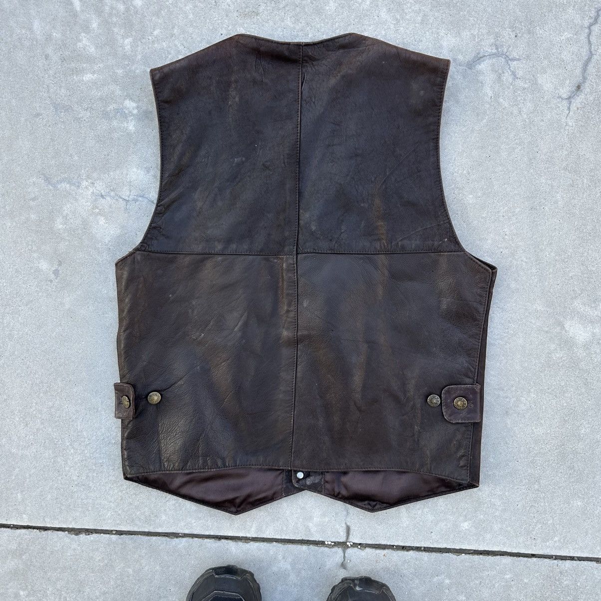Japanese Brand × Leather Vintage Japanese Style Vest Leather Hype Moto Distressed Y2K Size US L / EU 52-54 / 3 - 2 Thumbnail