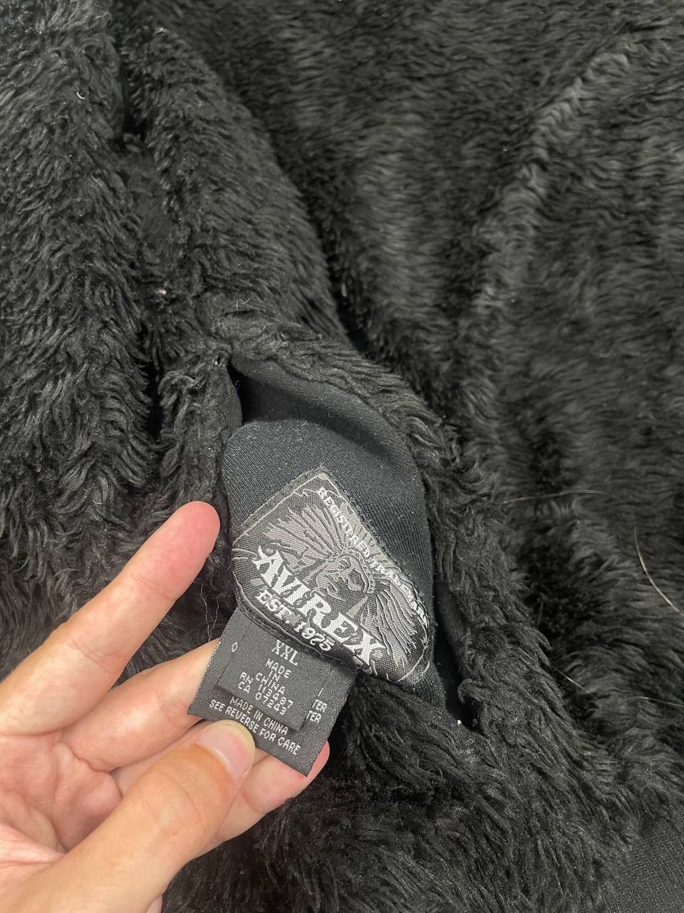 Other Vintage Avirex Furry Reversible Zip Up Hooded Jacket Y2K Size US XXL / EU 58 / 5 - 11 Thumbnail