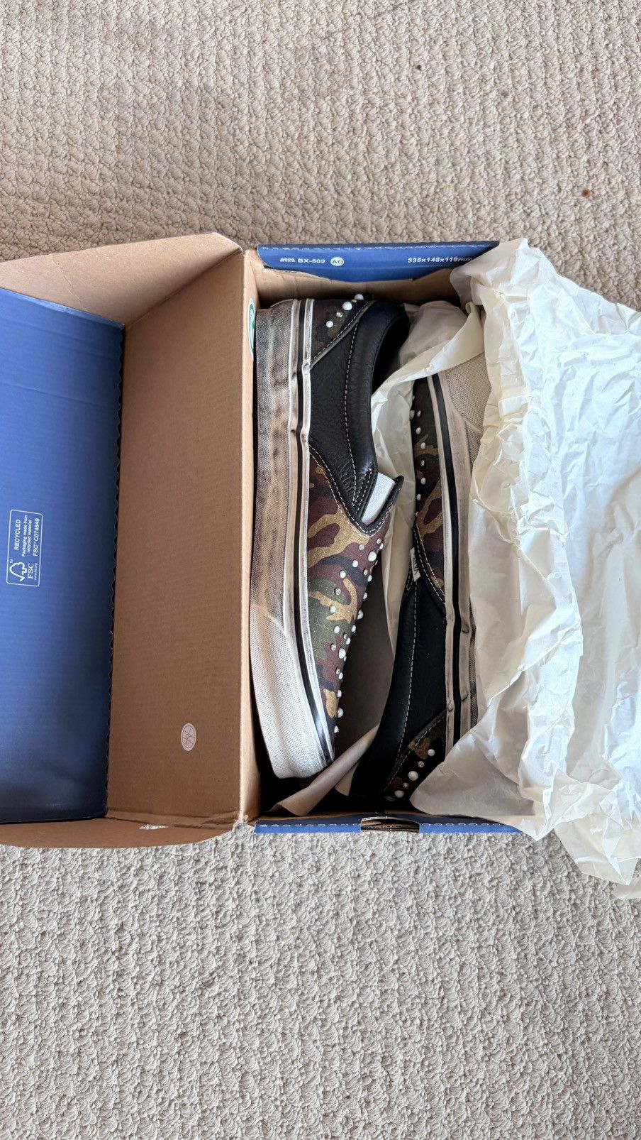 Vans Vans LX Classic Slip-On 98 Size US 10.5 / EU 43-44 - 1 Thumbnail