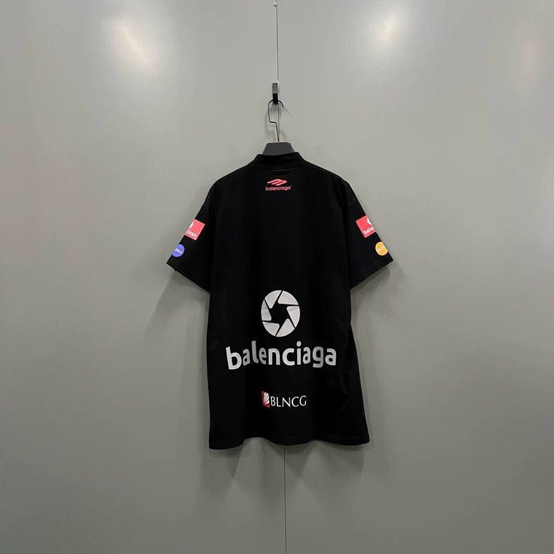 Balenciaga Balenciaga Multi-logo printed logo short sleeve Size US L / EU 52-54 / 3 - 2 Thumbnail