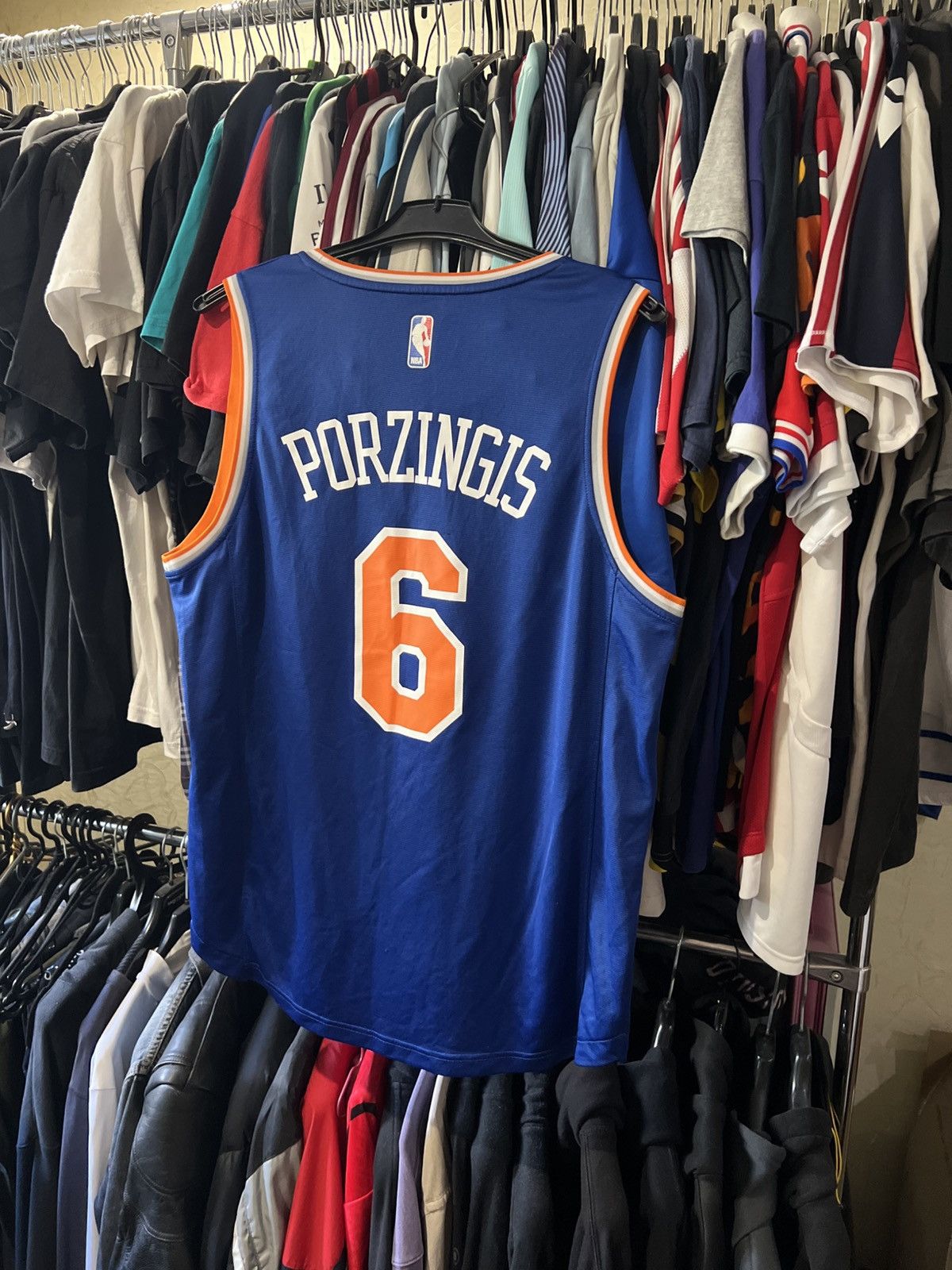 NBA PLAYER ISSUE FANATICS NEW YORK KNICKS #6 PORZINGIS 2017 NBA Size US M / EU 48-50 / 2 - 8 Thumbnail