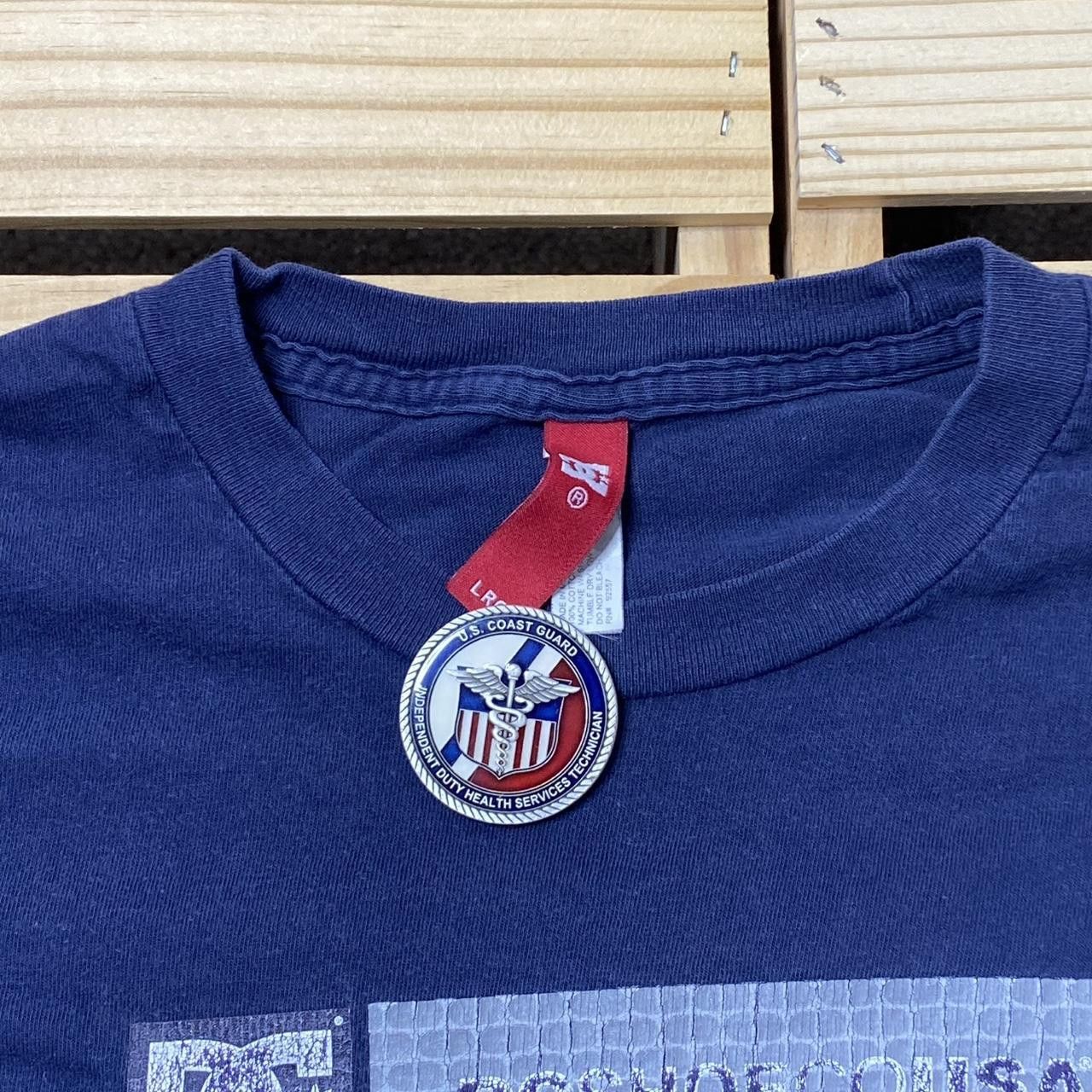 DC Vintage DC Shoes Navy Blue Box Logo Skate Tee Size Large Size US L / EU 52-54 / 3 - 4 Thumbnail