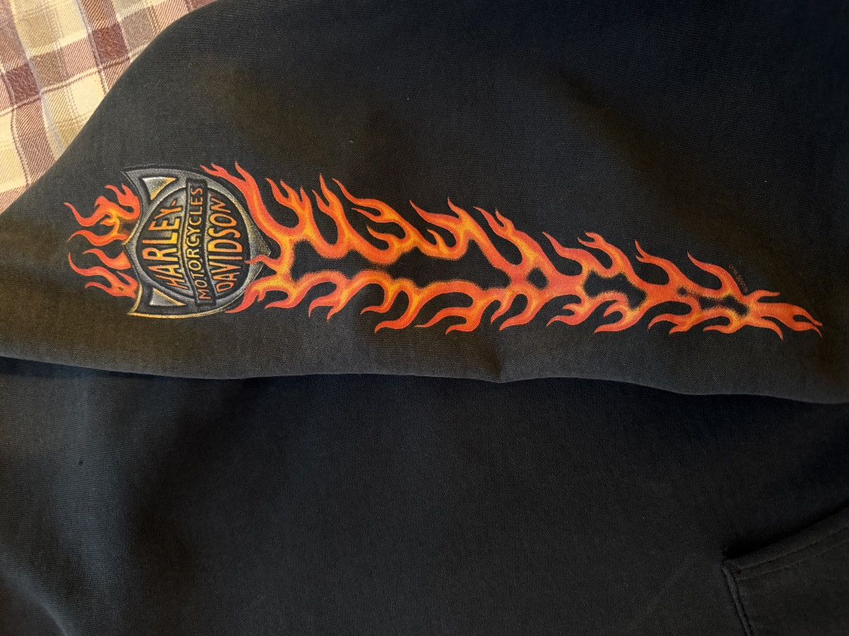 Harley Davidson Vintage 2005 Harley Davidson Flame Zip up Size US XL / EU 56 / 4 - 5 Thumbnail
