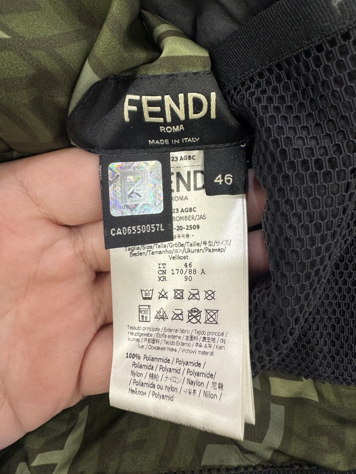 Fendi Fendi Reversible Windbreaker Jacket Size US S / EU 44-46 / 1 - 5 Thumbnail