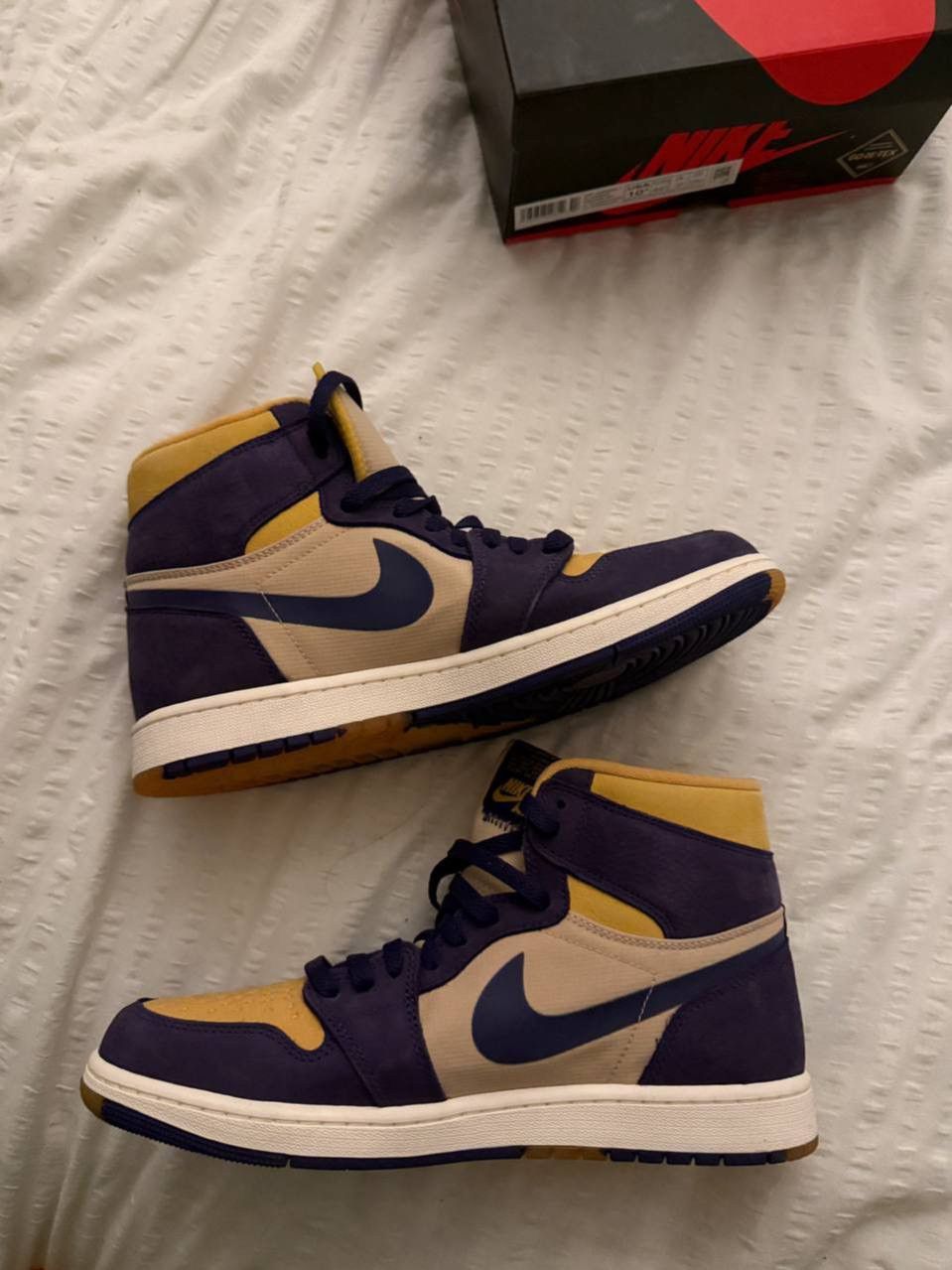 Goretex × Nike Air Jordan 1 Gore tex Size US 10.5 / EU 43-44 - 1 Thumbnail