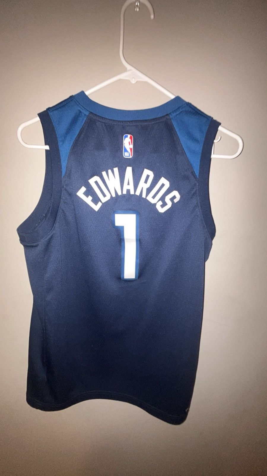 Nike Anthony Edward’s jersey number 1 Size US L / EU 52-54 / 3 - 4 Thumbnail