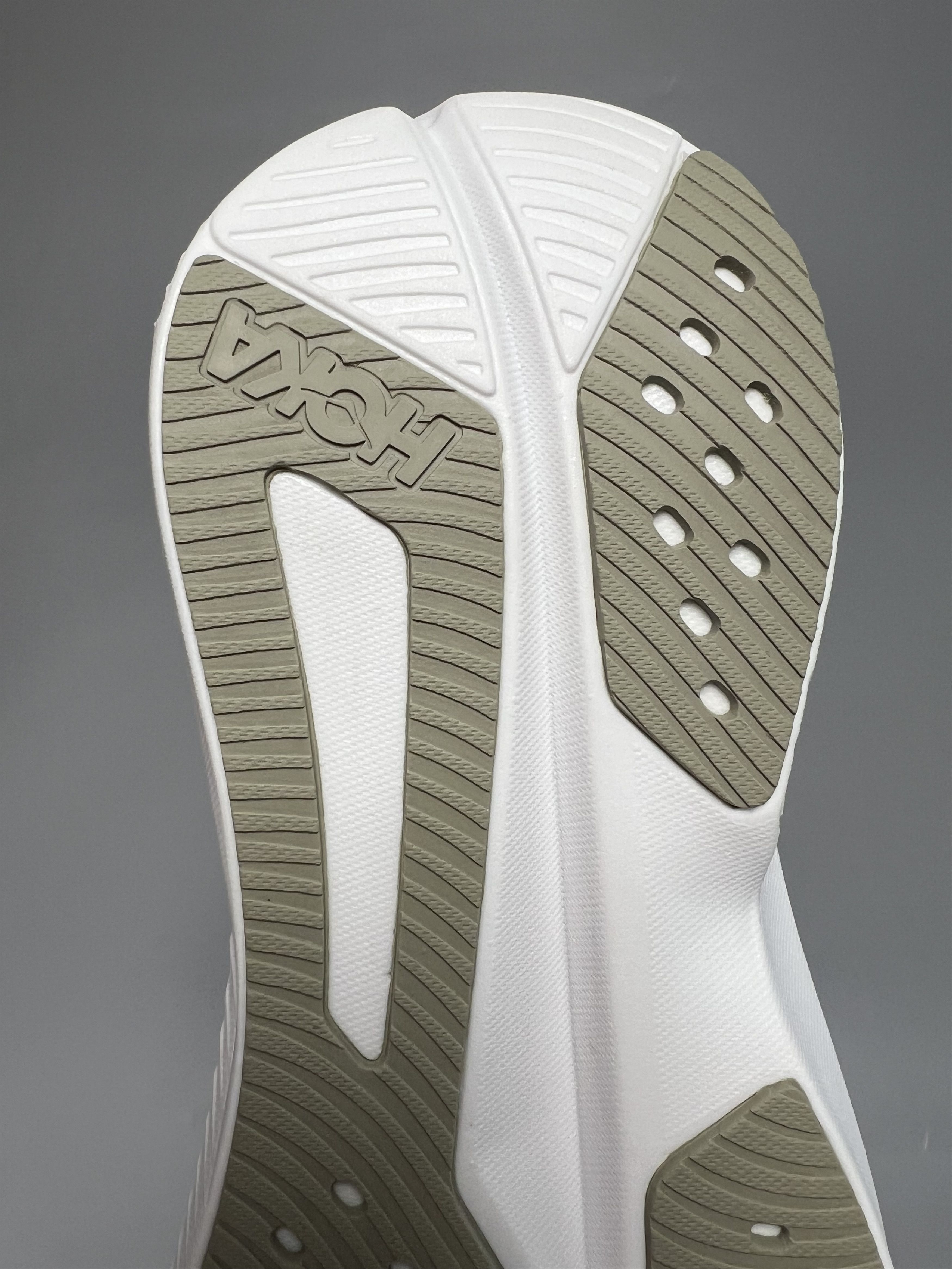 Hoka 10D Hoka One One Mach 6 Men's Running Shoes 1147790-OKB Size US 10 / EU 43 - 16 Thumbnail