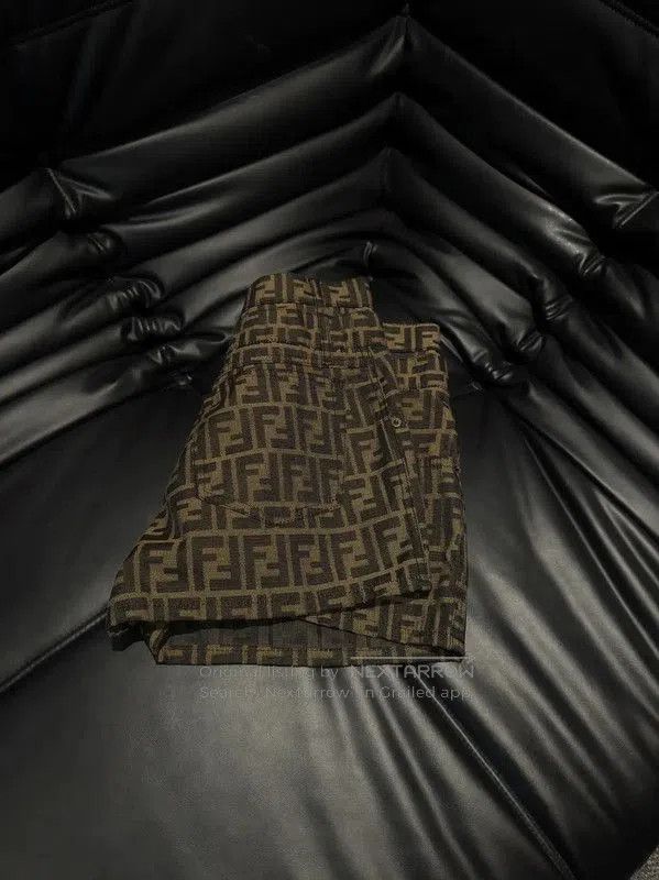 Fendi Fendi Brown Monogram Cotton Shorts for Women . Size 27" / US 4 / IT 40 - 3 Thumbnail