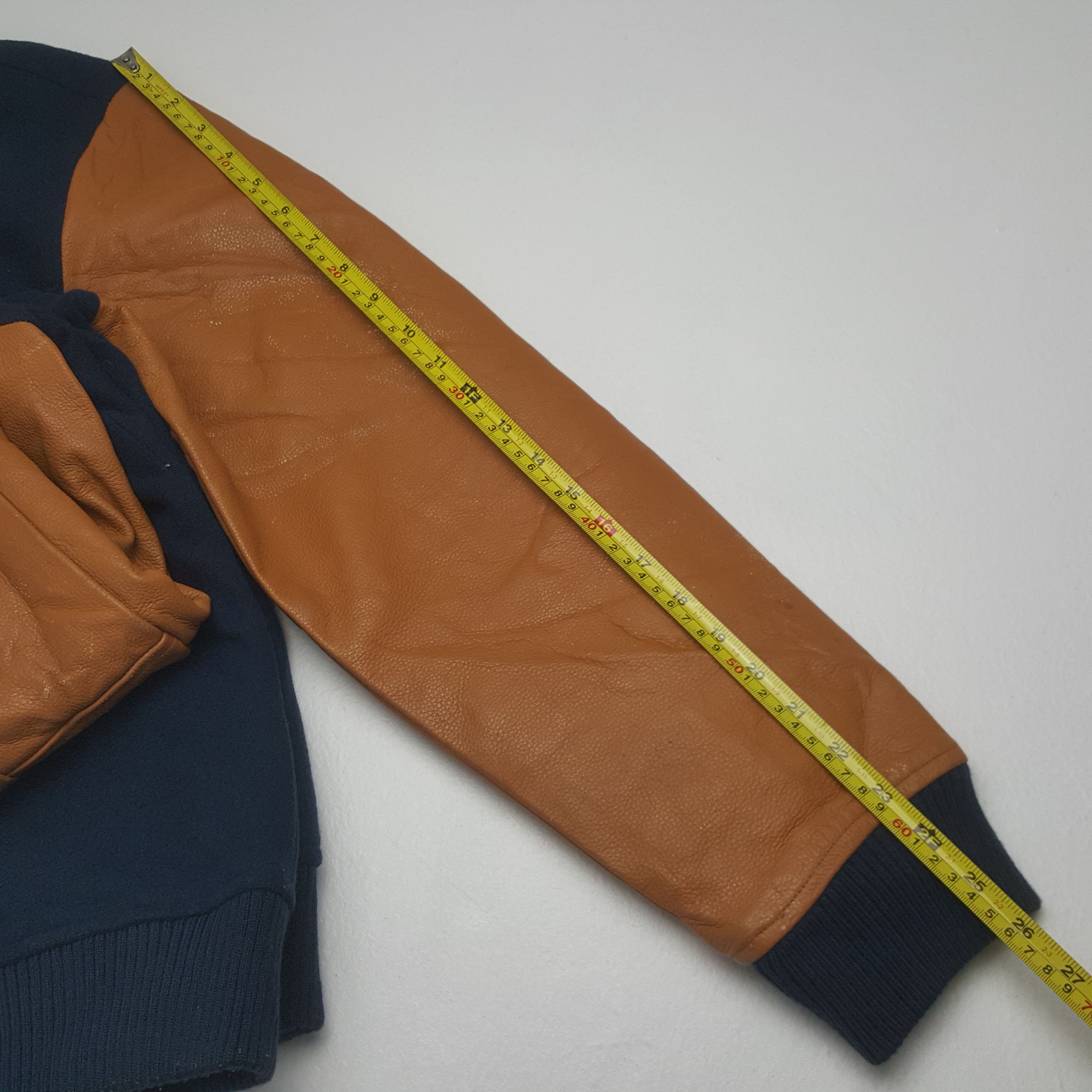 Columbia Vintage Columbia X Keith Haring Custom Varsity Jacket C305N4 Size US M / EU 48-50 / 2 - 7 Thumbnail