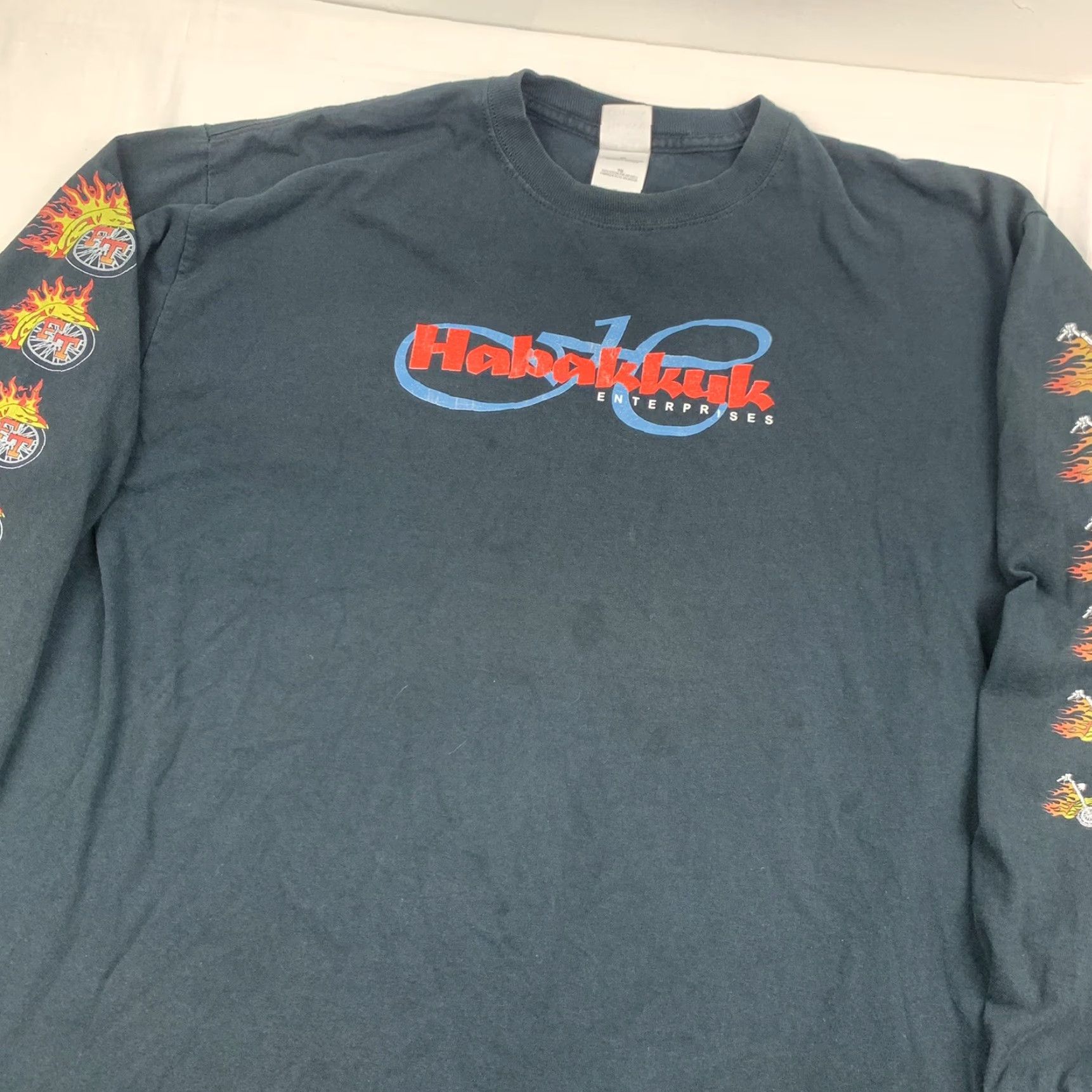 Gildan VINTAGE Habakkuk Enterprises Long Sleeve Shirt Men's XL Black Motorcycles Flames 90s Y2K Shirt Size US XL / EU 56 / 4 - 2 Thumbnail