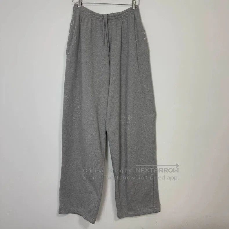 Balenciaga Balenciaga 24FW Distressed Baggy Casual Pants. Size US 26 / EU 42 - 1 Thumbnail