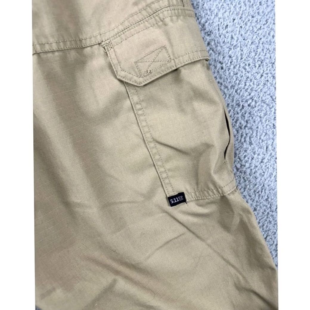Vintage 5.11 Tactical Pants Men 34X34 Tan Ripstop Cargo Flat Front Work Pockets Beig e Casual Mens Pants Regular Inseam 34 Size US 34 / EU 50 - 6 Thumbnail