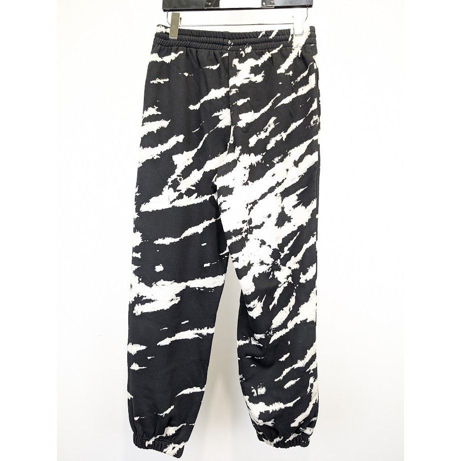 Celine o1rshd1 Jogging Tie Dye in Black / White Size US 36 / EU 52 - 9 Thumbnail