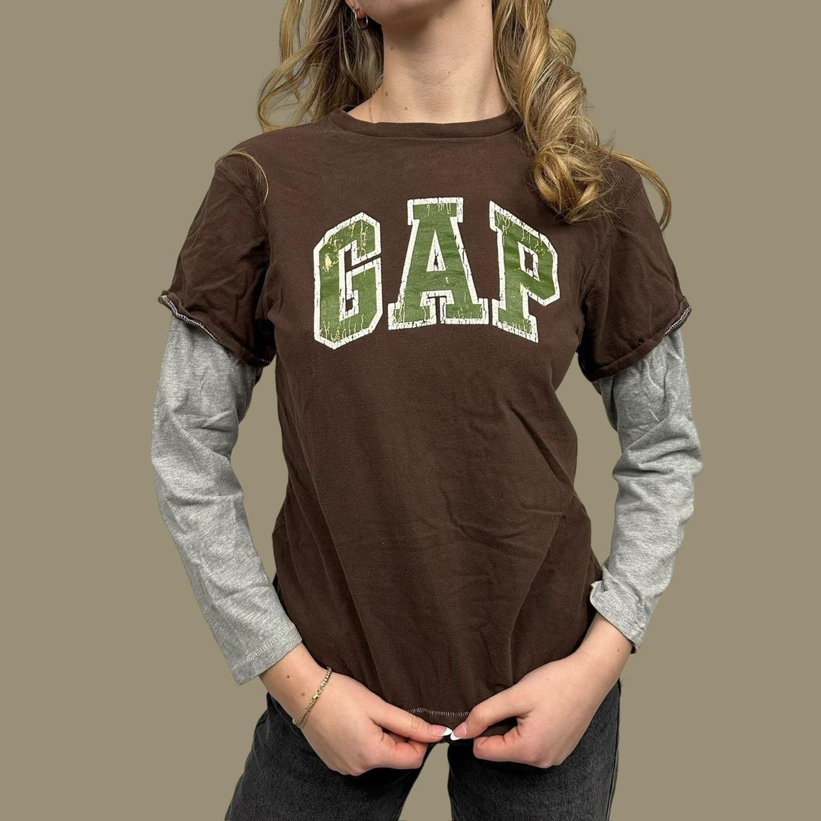 Gap Vintage womens gap double sleeve tee Size M / US 6-8 / IT 42-44 - 1 Thumbnail