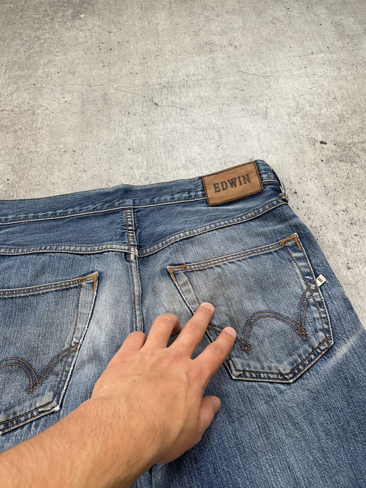 Edwin × Japanese Brand Flare Jeans Edwin Japan Distress Denim Boot Cut 31•34 Size US 31 - 16 Thumbnail