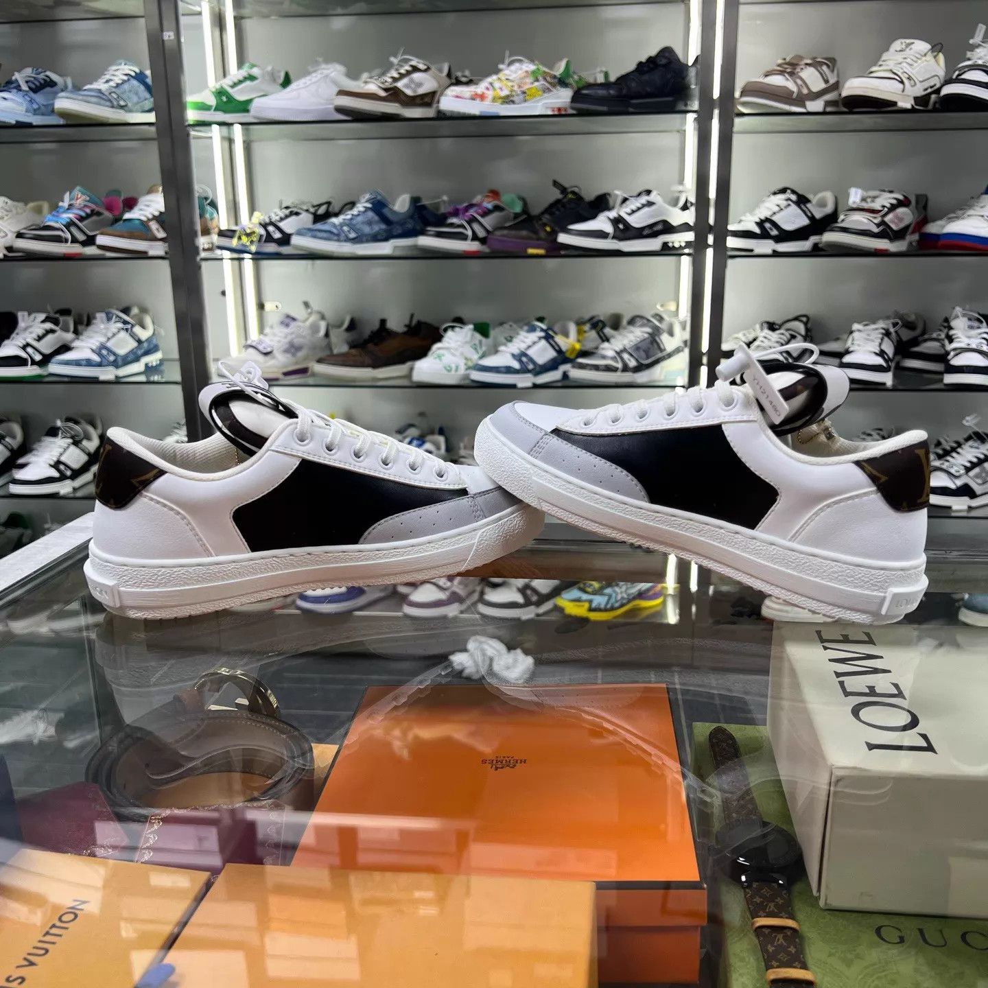 Louis Vuitton LV Charlie B&W Colorblock Sneaker 36 EU YH21479 Size US 5.5 / IT 35.5 - 4 Thumbnail