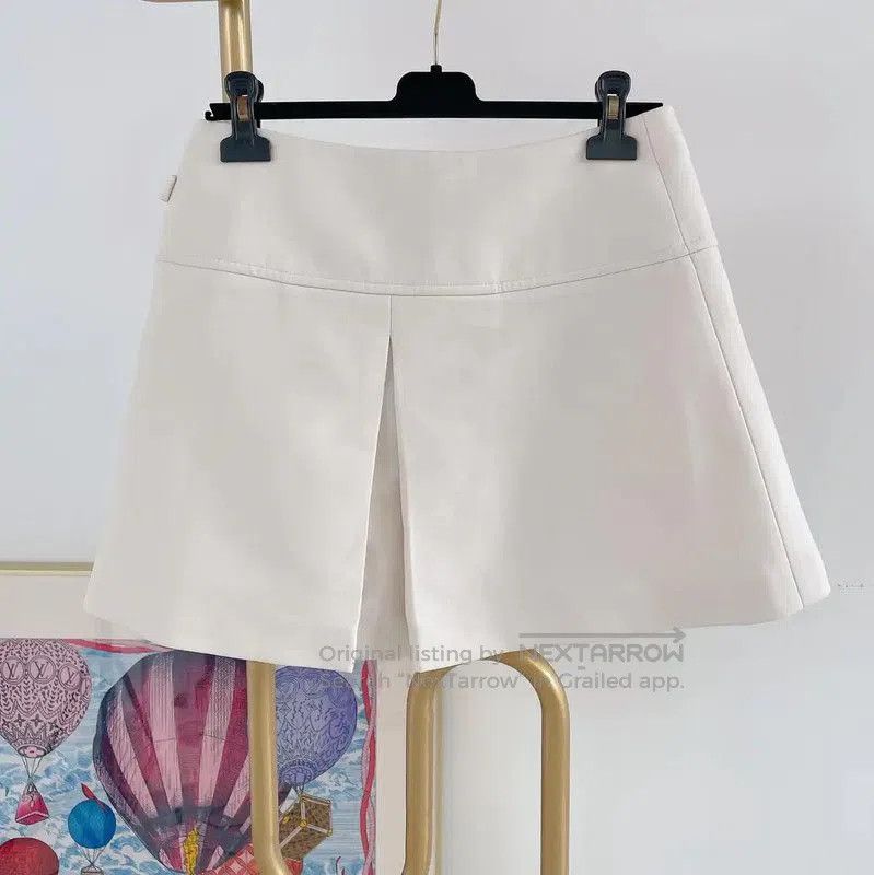 Louis Vuitton Women's White Wool A.