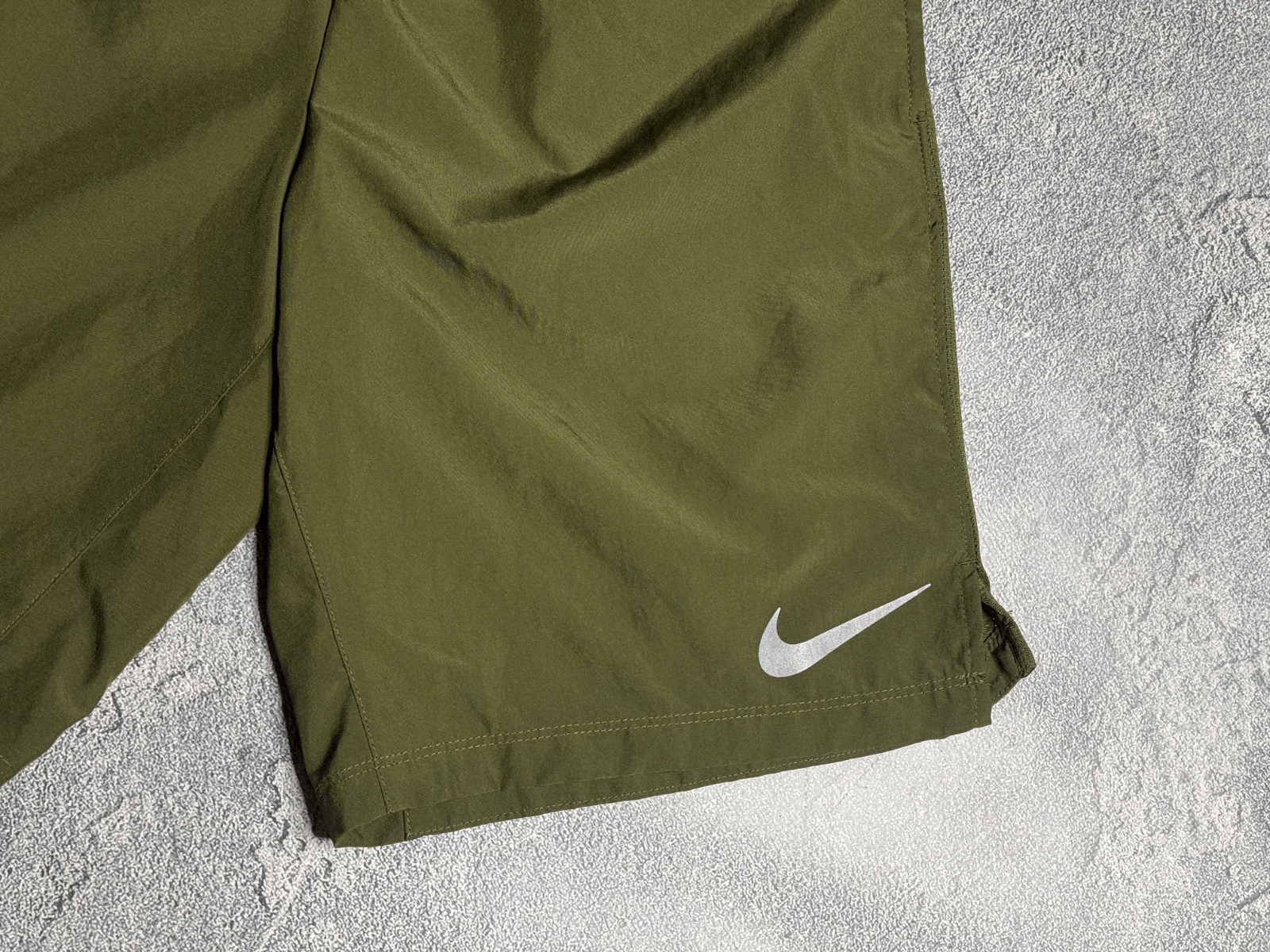 Nike Nike running men's shorts S Size US 30 / EU 46 - 2 Thumbnail