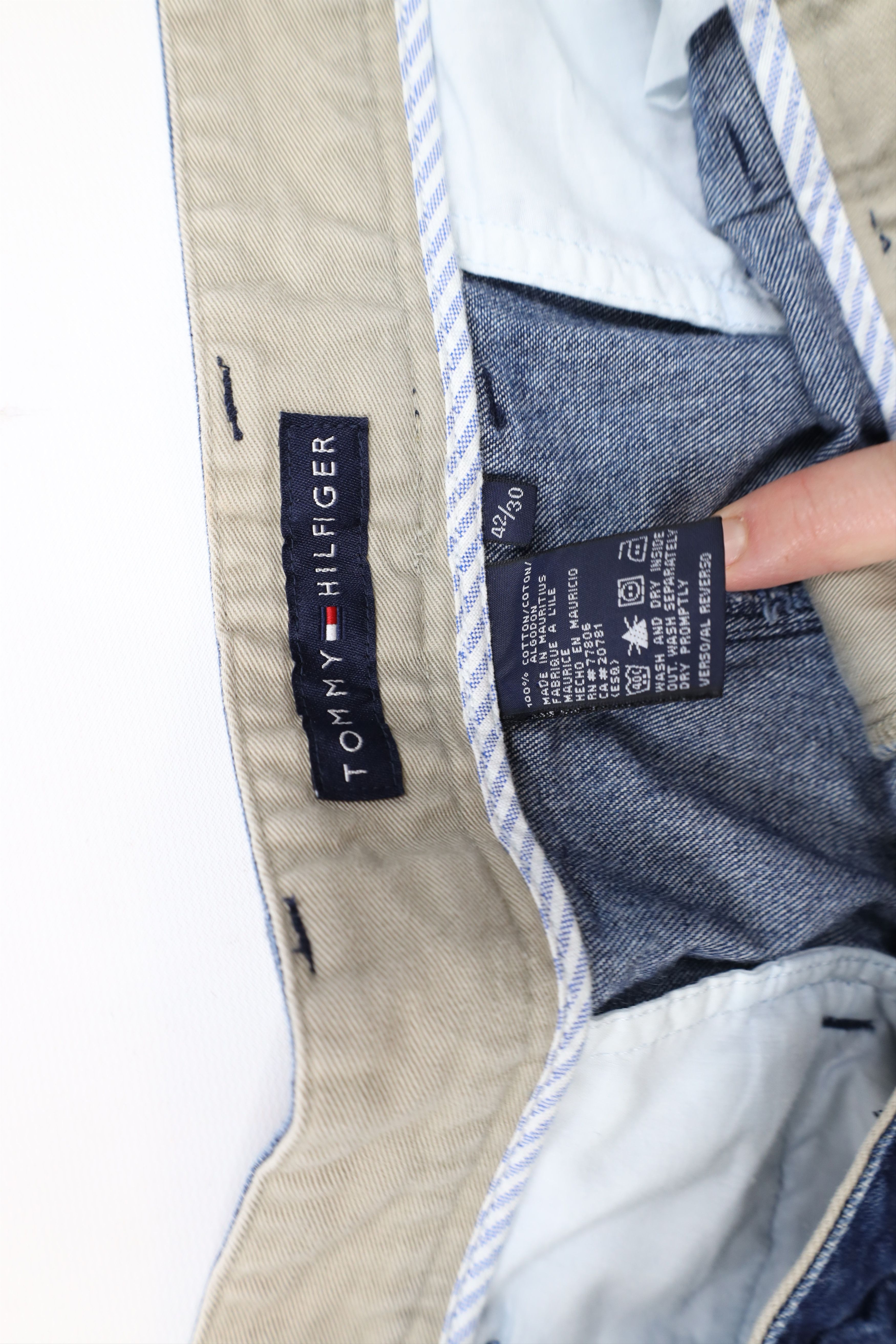 Tommy Hilfiger × Vintage Vintage Y2K 2001 Tommy Hilfiger Pleated Wide Leg Denim Jeans Size US 42 / EU 58 - 8 Thumbnail