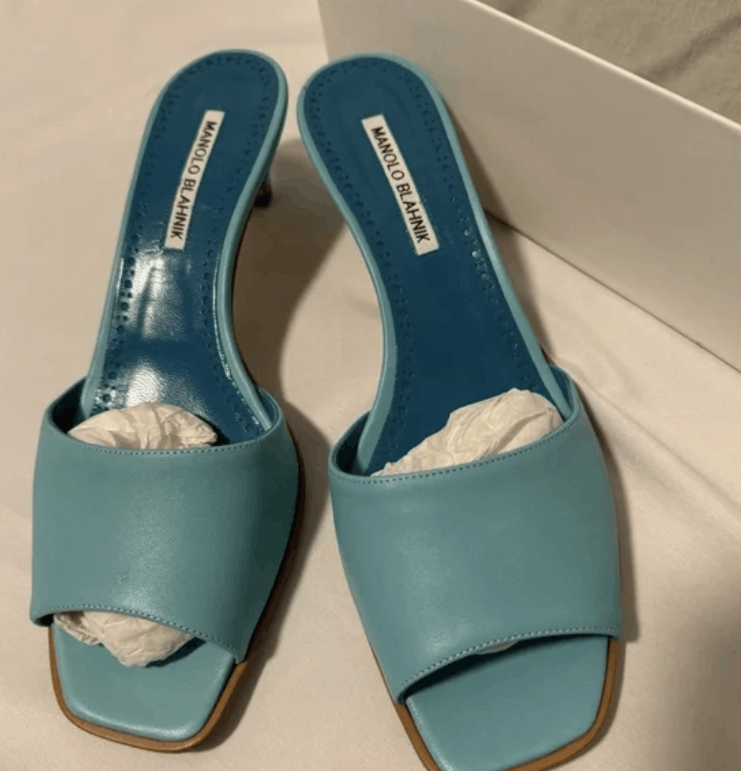 Manolo Blahnik BNIB Authentic Manolo Blahnik blue sandals Size US 9.5 / IT 39.5 - 3 Thumbnail