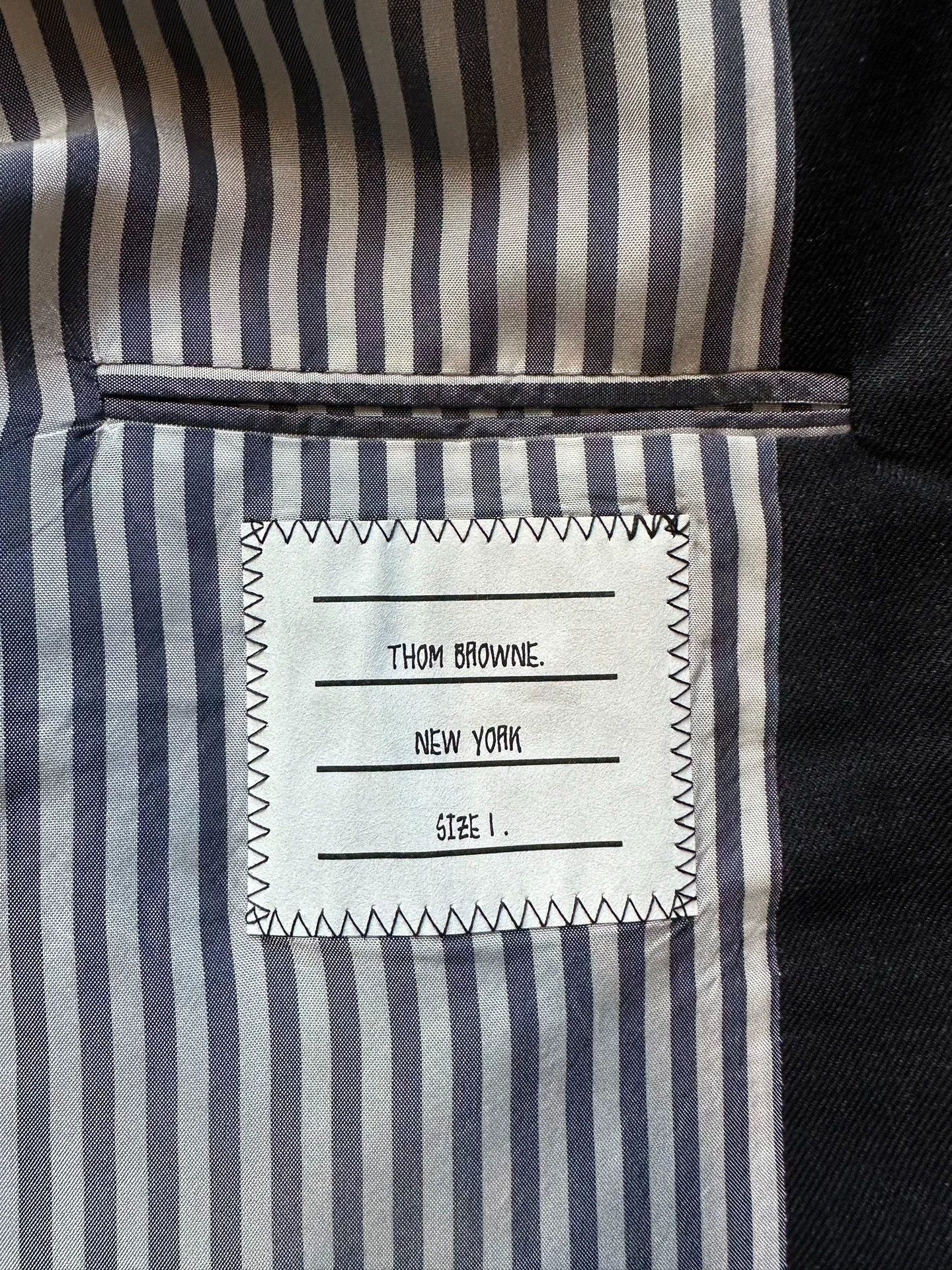 Thom Browne TB Classic Slim Charcoal 100% Wool Blazer Size 1 - New Worn Size US S / EU 44-46 / 1 - 3 Thumbnail