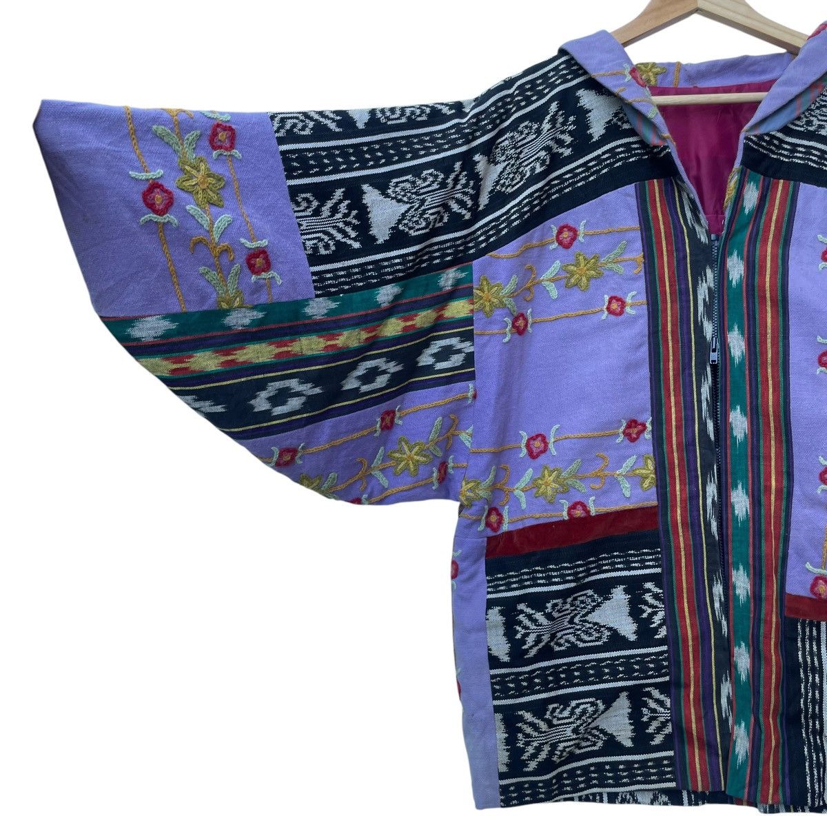 Japanese Brand Vintage Japanese Brand Kimono Batwin Embroidery Jacket Size US M / EU 48-50 / 2 - 6 Thumbnail
