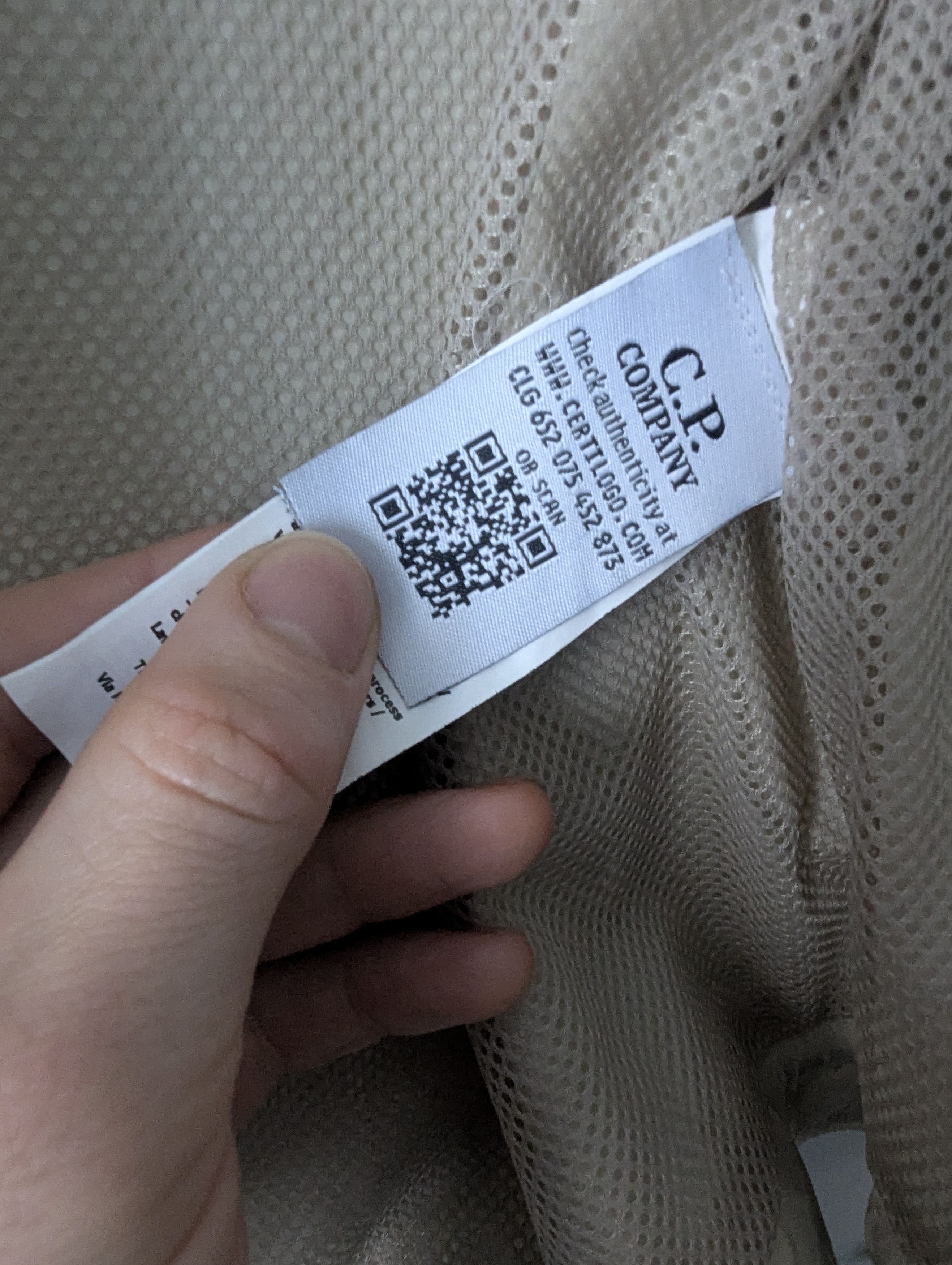 C.P. Company C.P. Company Chrome Hooded Nylon Jacket Beige S — Authentic Size US S / EU 44-46 / 1 - 7 Thumbnail