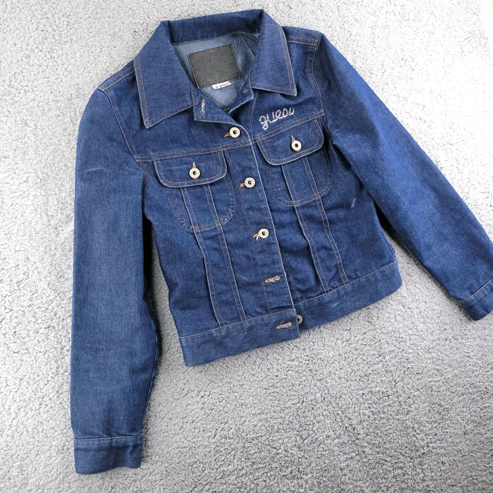 Guess VINTAGE GUESS Jacket Women Small Blue Denim Jean Jacket Button Rhinestone Made in USA Women Denim Jacket Rhinestone USA 90s Size 28" / US 6 / IT 42 - 2 Thumbnail