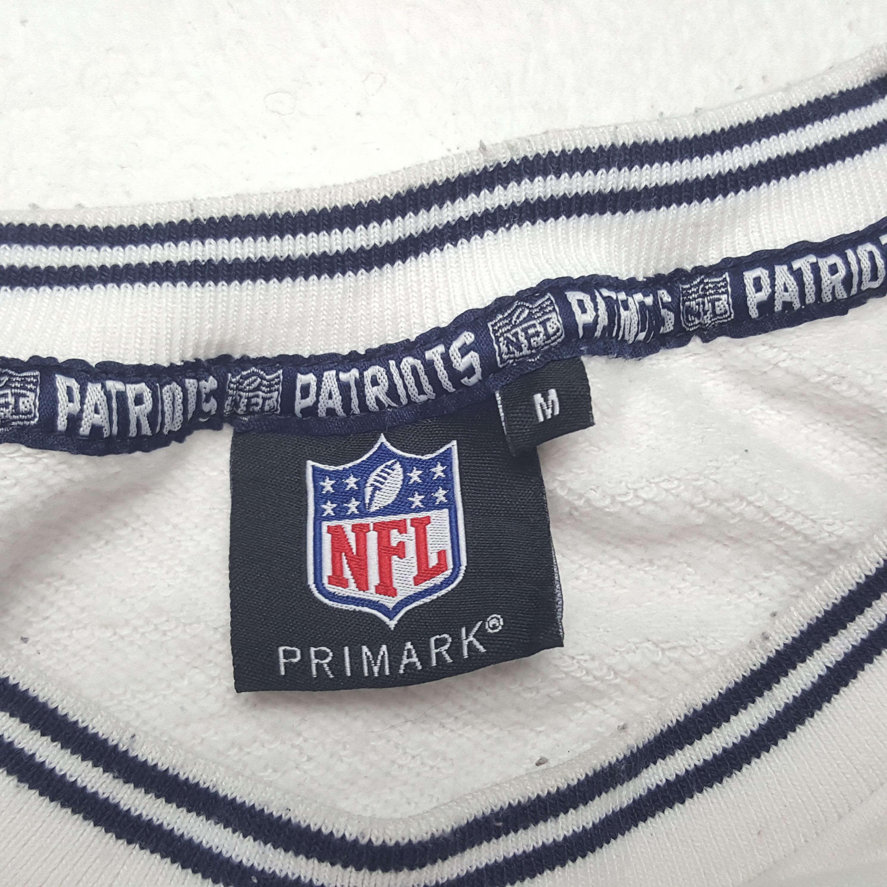 NFL × Vintage Vintage NFL New England Patriots Sweatshirt Size US M / EU 48-50 / 2 - 5 Thumbnail